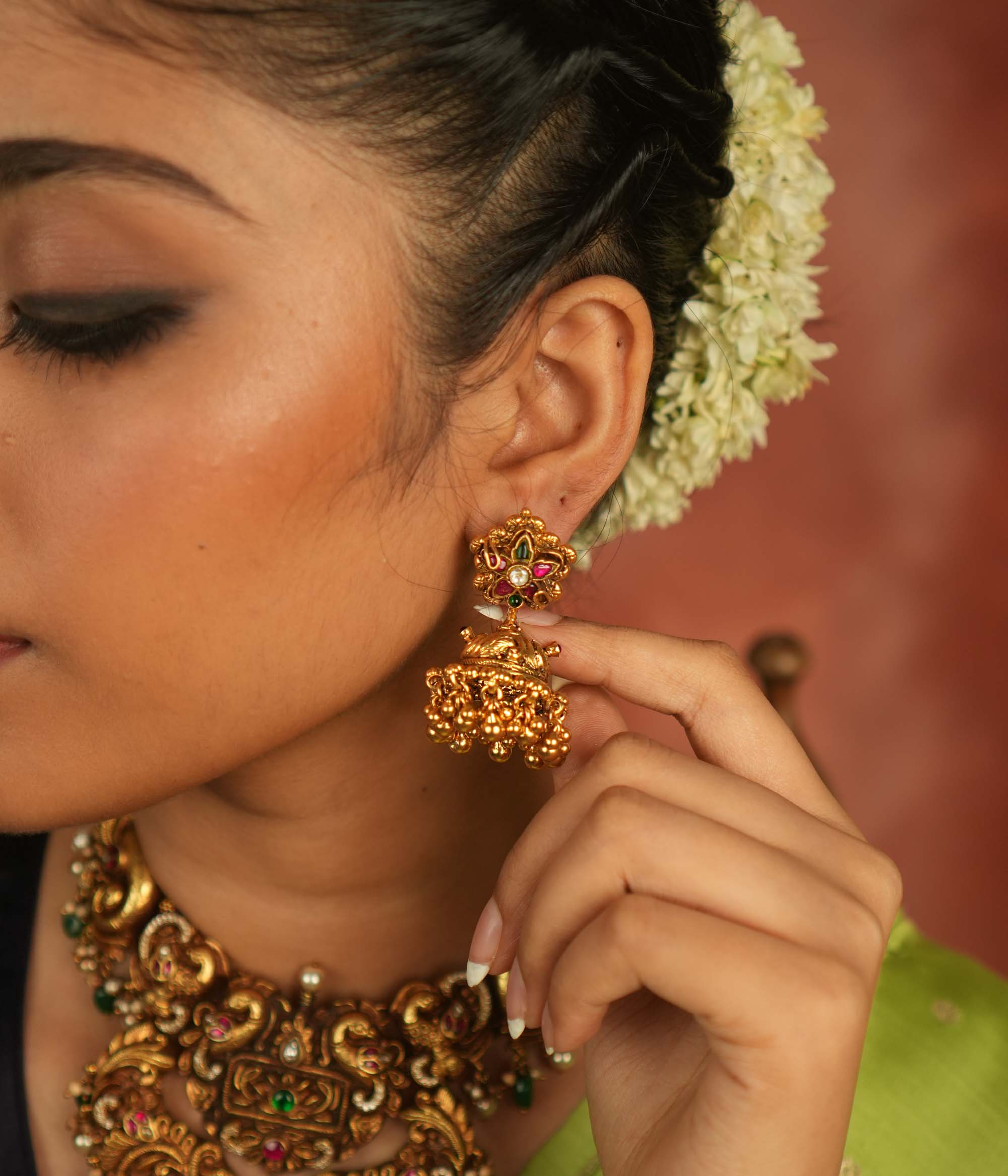 Handmade silver earrings with kundan and spinel stones