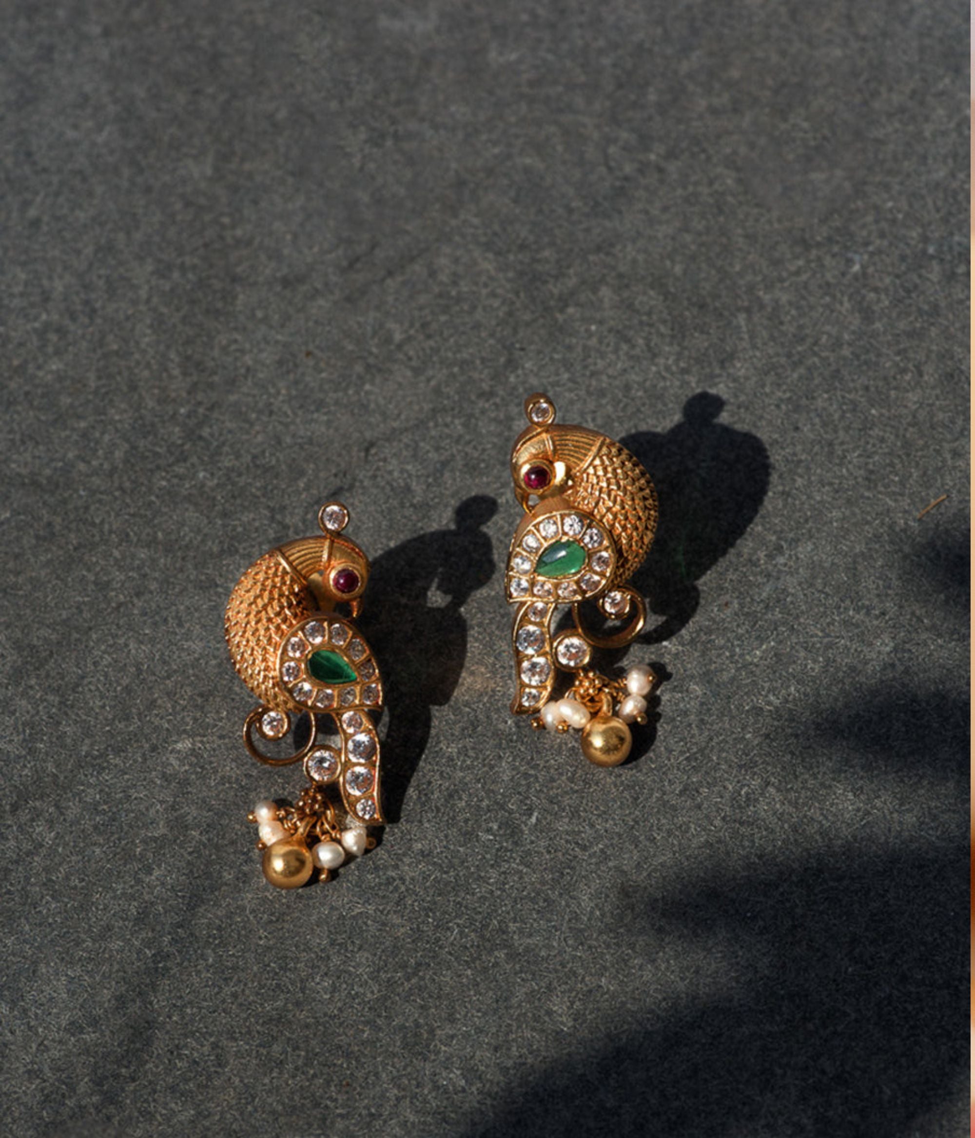 Elegant Tanam necklace with CZ stone accents