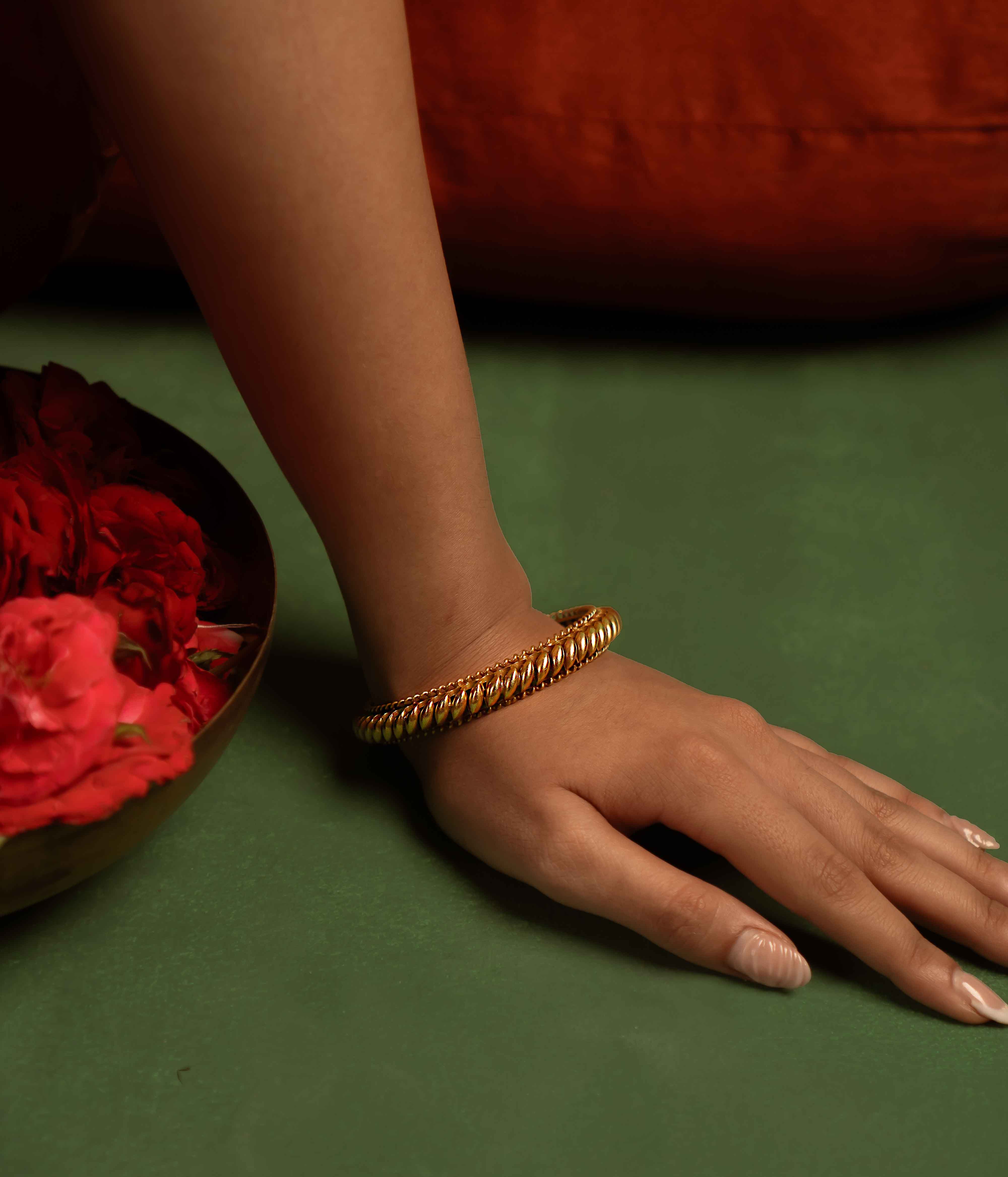 Chandphool Bangle in 92.5 Silver with 22ct Gold Finish