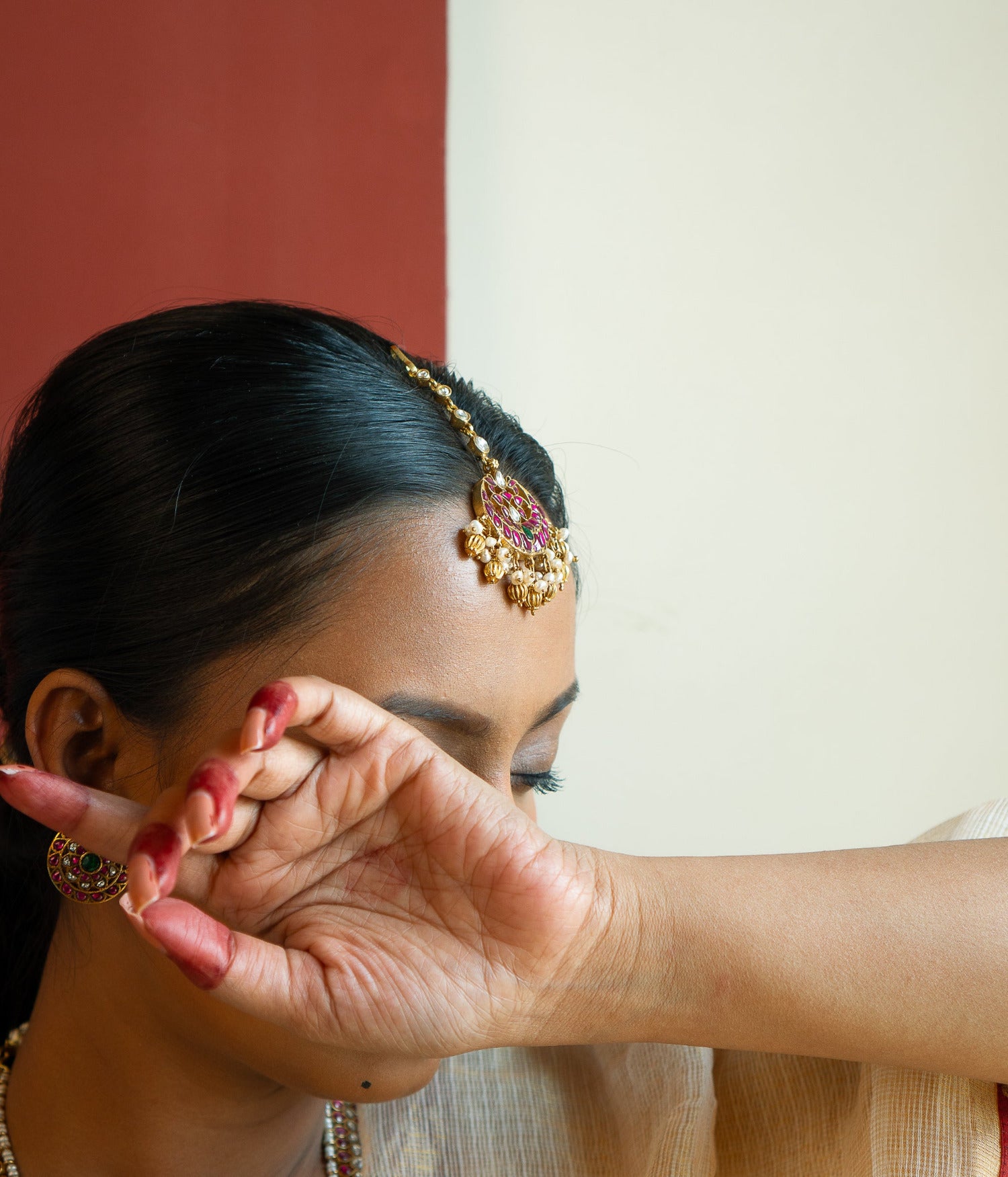 Handcrafted bridal jewelry affordable Chennai maangtika