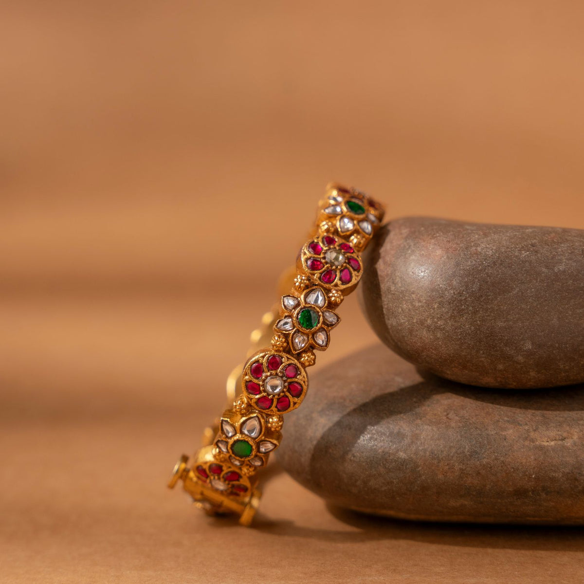 Exquisite-silver-jewellery-bangles-Chennai.jpg