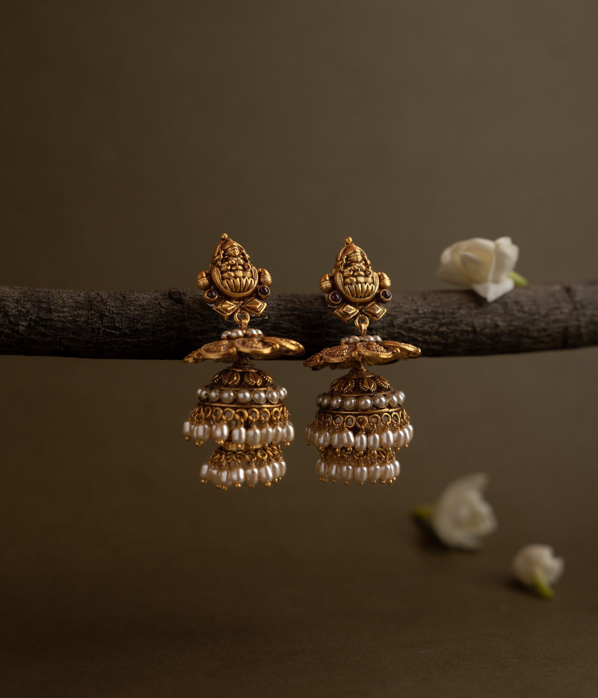 Handcrafted-silver-jewellery-earrings-Chennai.jpg
