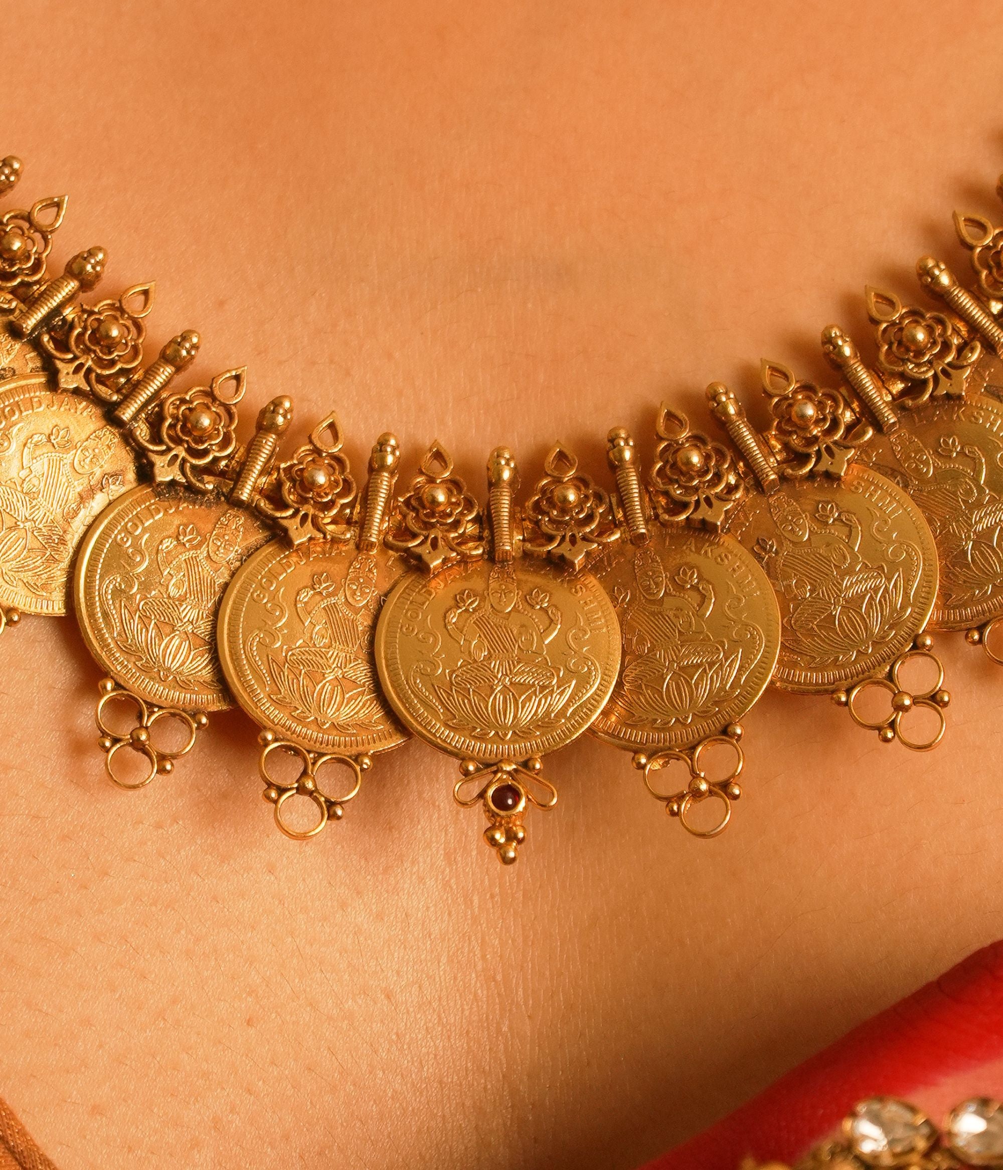 Unique-silver-jewellery-necklace-Chennai.jpg