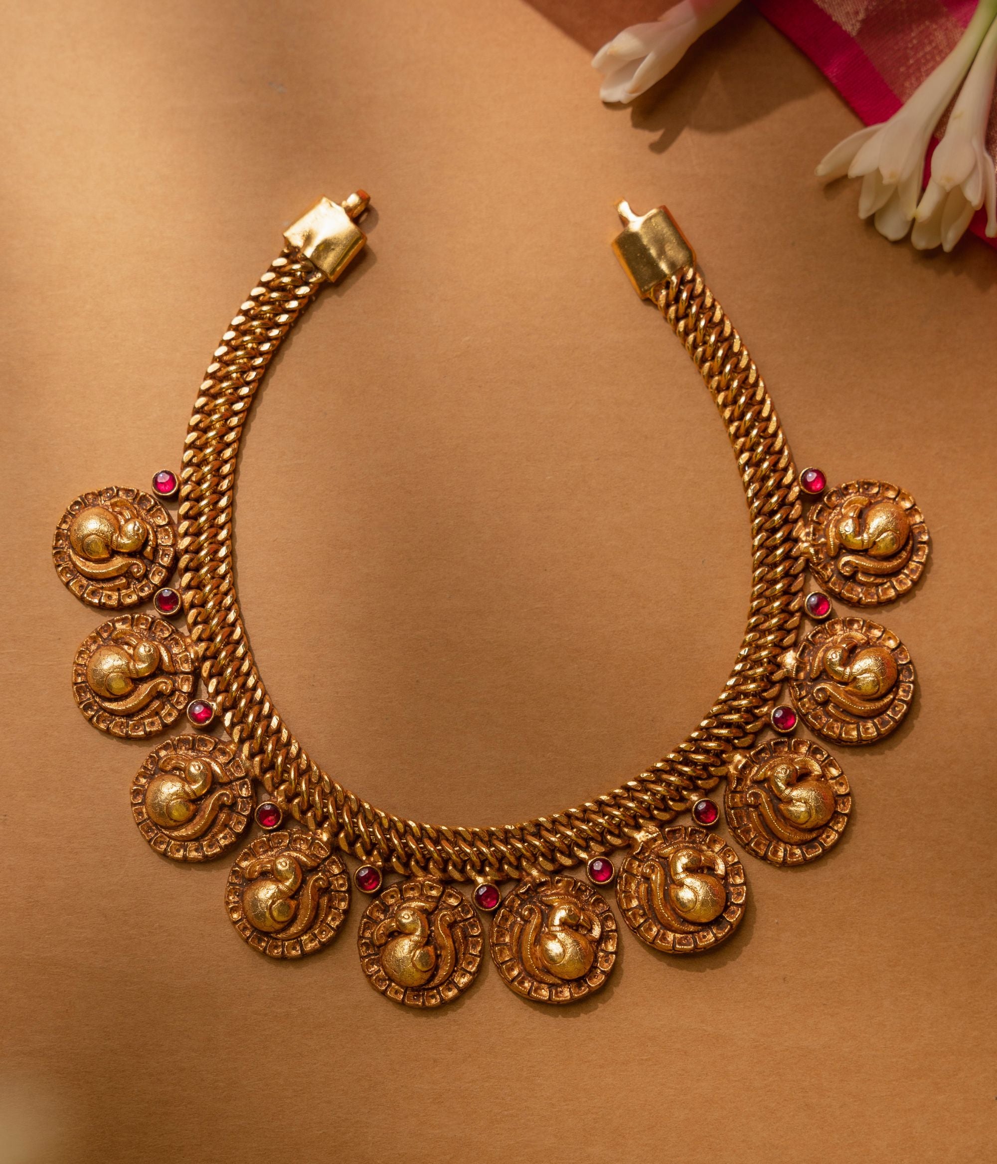 Luxury-silver-jewellery-necklace-Chennai.jpg