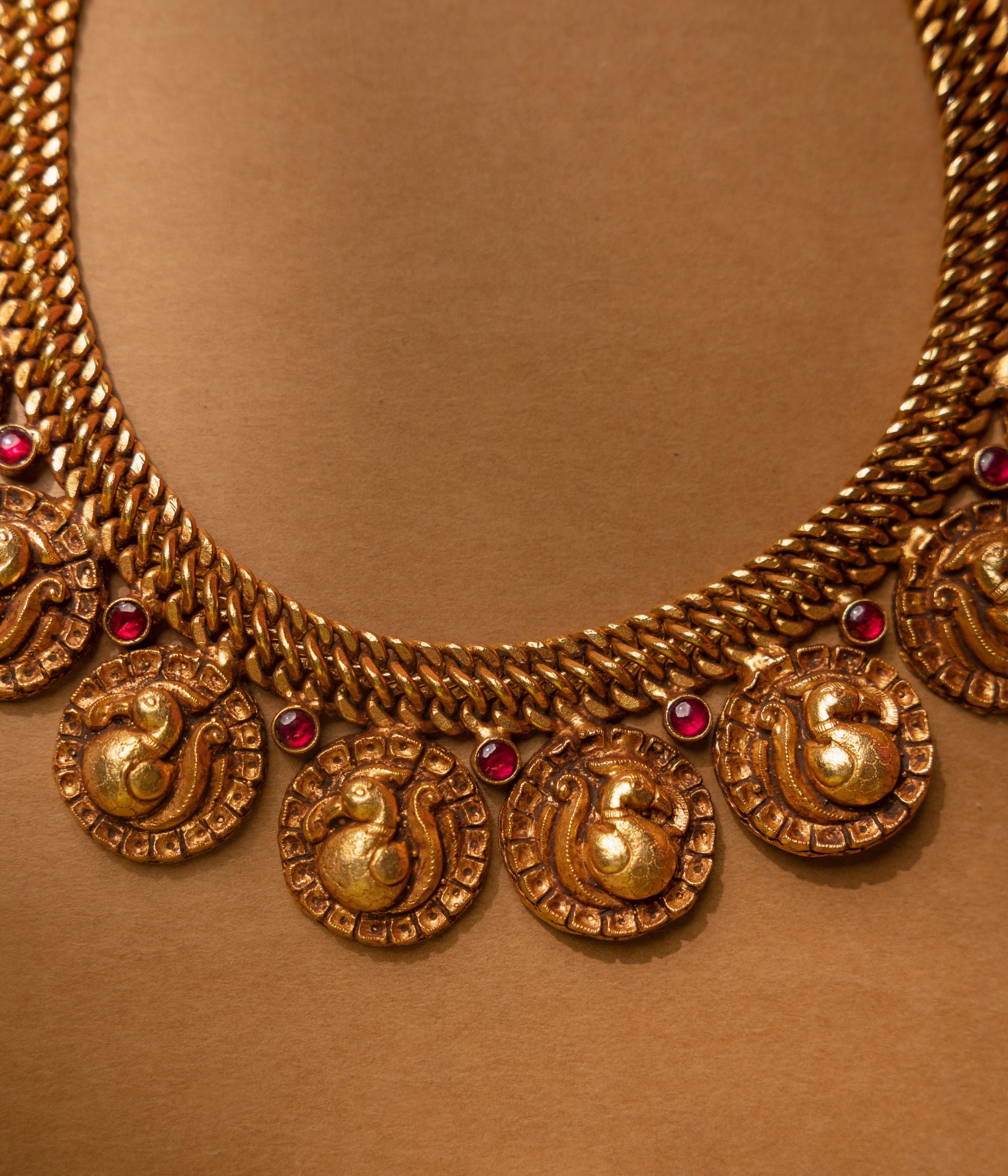 Exquisite-silver-jewellery-necklace-Chennai.jpg