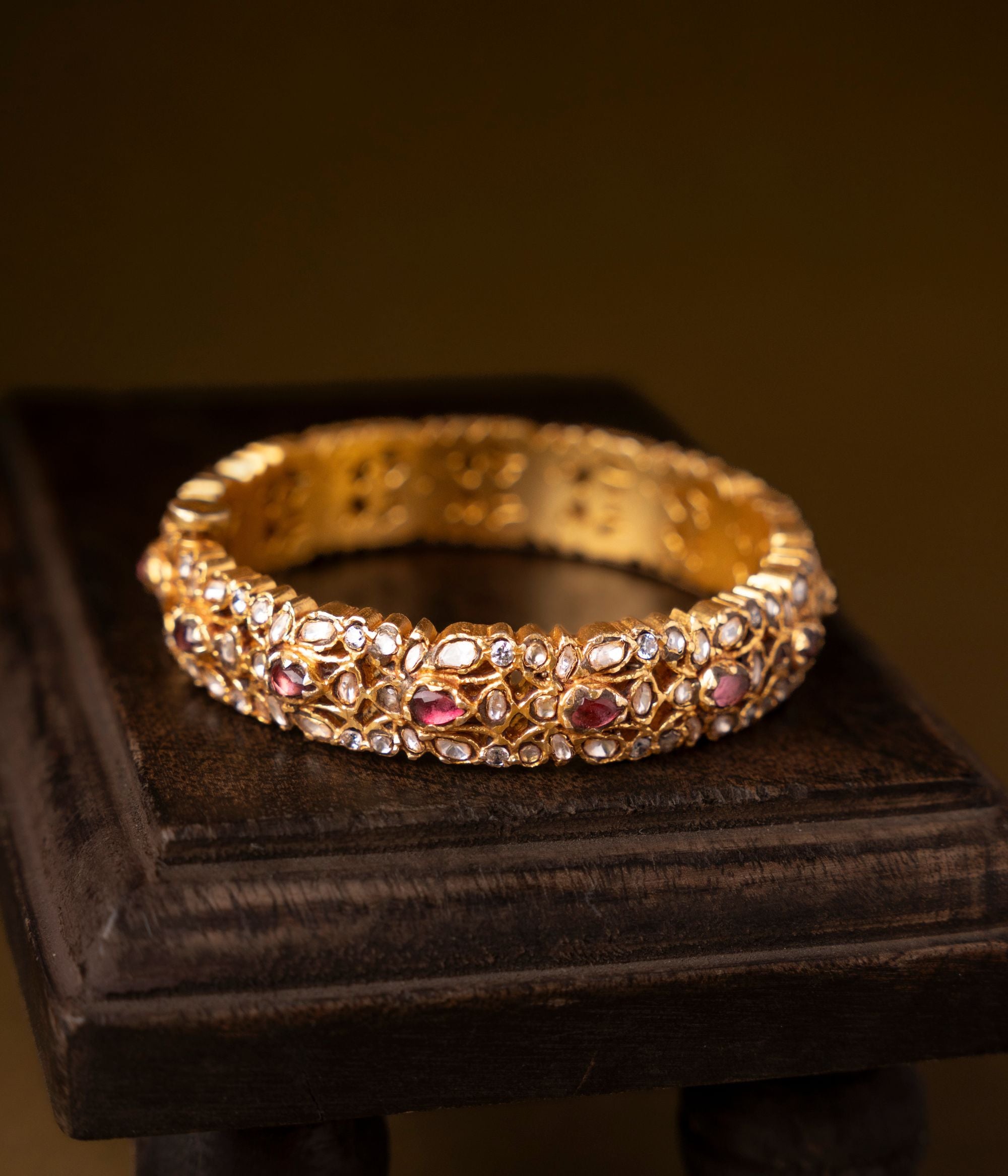 Luxury-silver-jewellery-bangle-Chennai.jpg