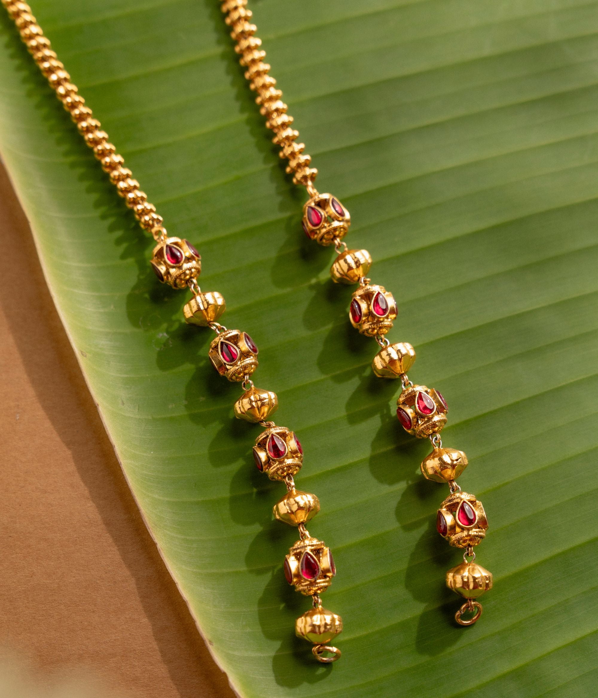 Handcrafted-silver-jewellery-chain-Chennai.jpg