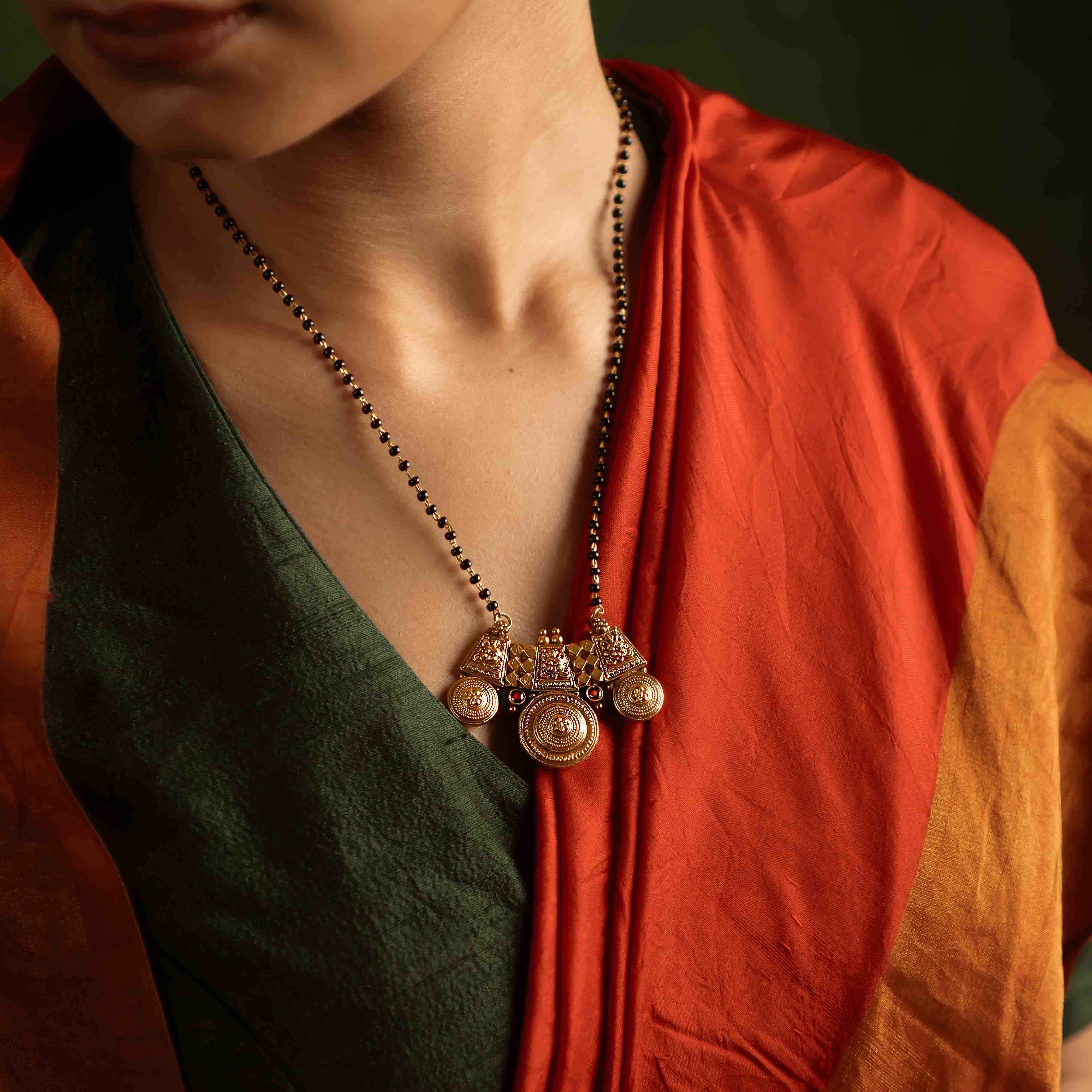 Red Kundan silver pendant with black beads chain – handmade jewelry