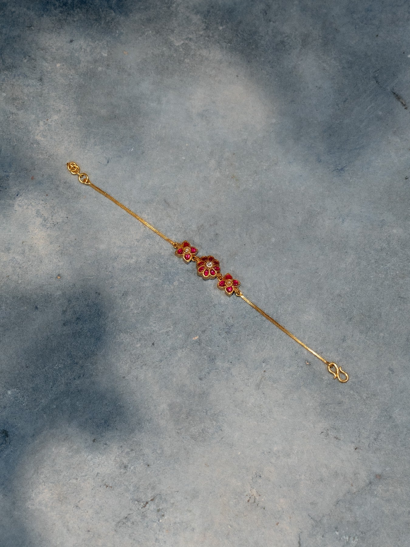Elegant 22ct Gold Plated Autumn Bracelet with Red and White Kundan Stones
