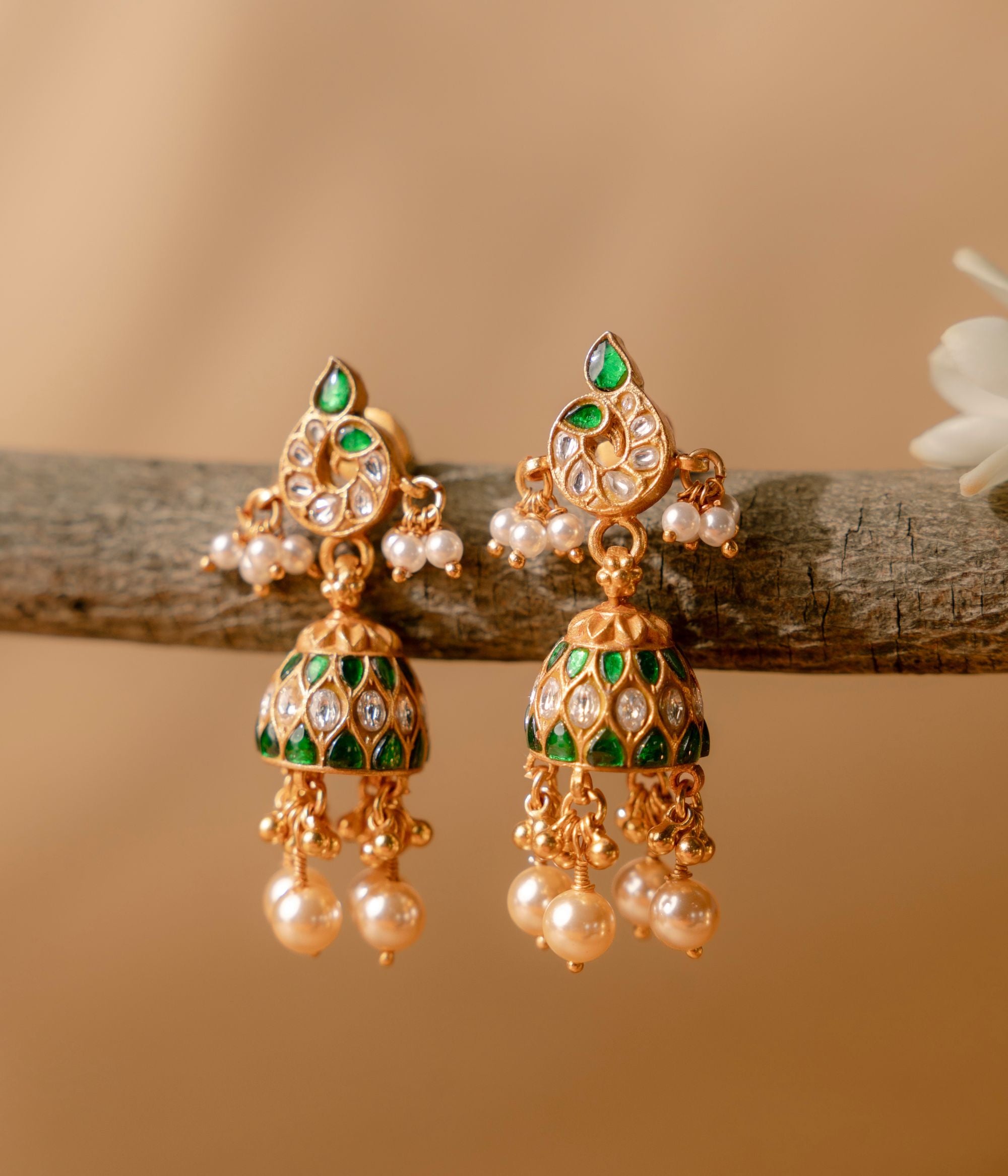 Luxury-silver-jewellery-jhumka-Chennai.jpg