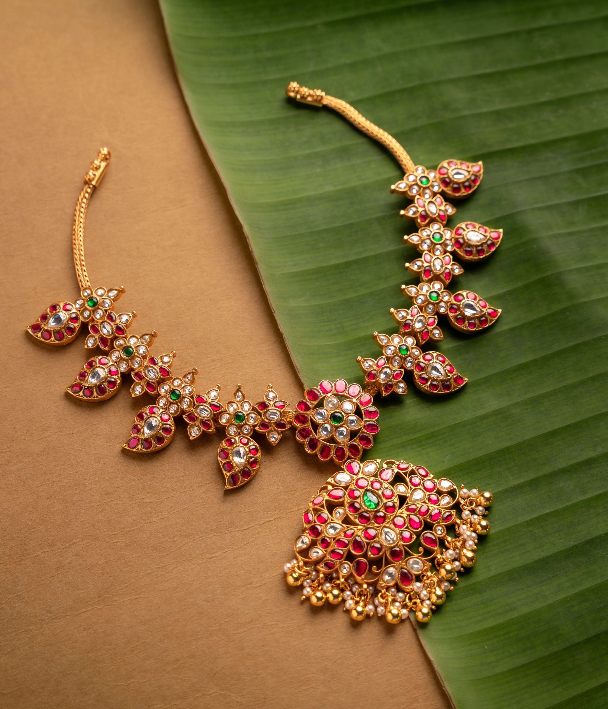 Handcrafted-silver-jewellery-necklace-Chennai.jpg