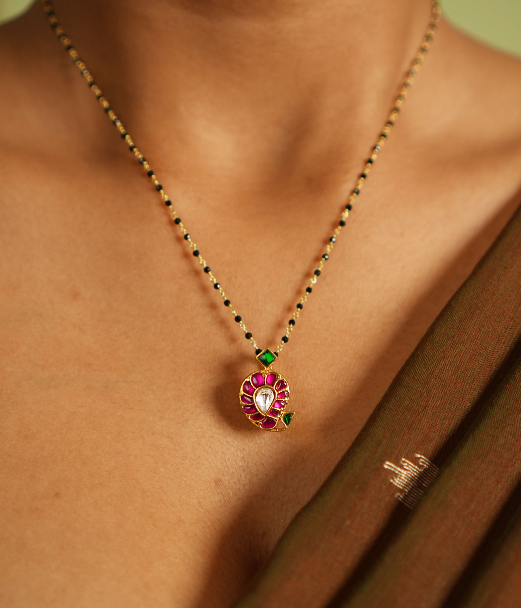 92.5 silver Avni Kundan mangalsutra pendant close-up