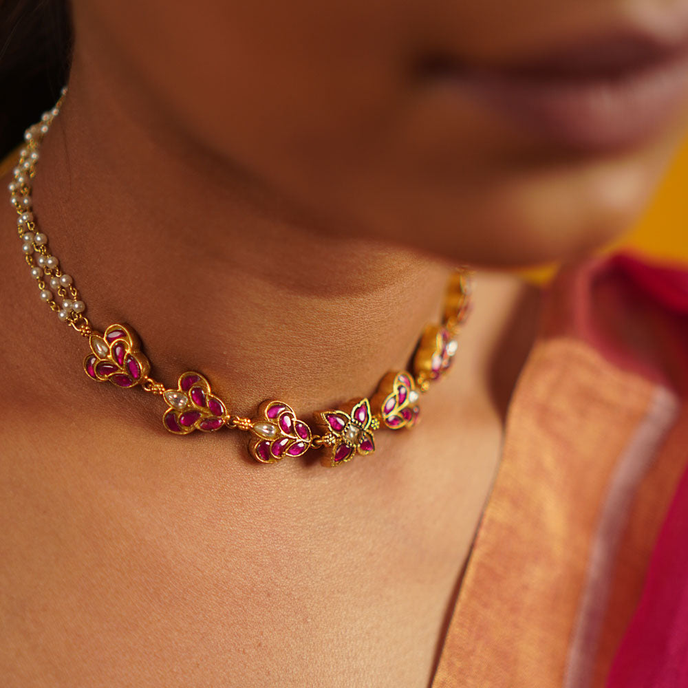 Balsam silver necklace with red and white kundan