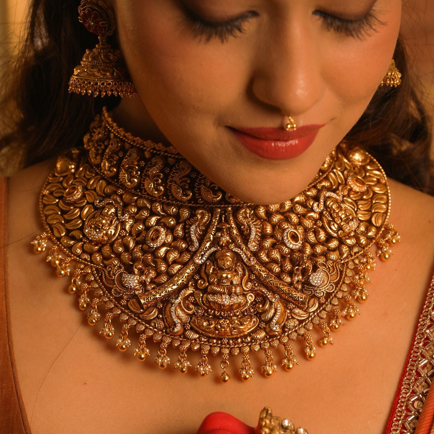 Traditional-silver-jewellery-choker-Chennai.jpg