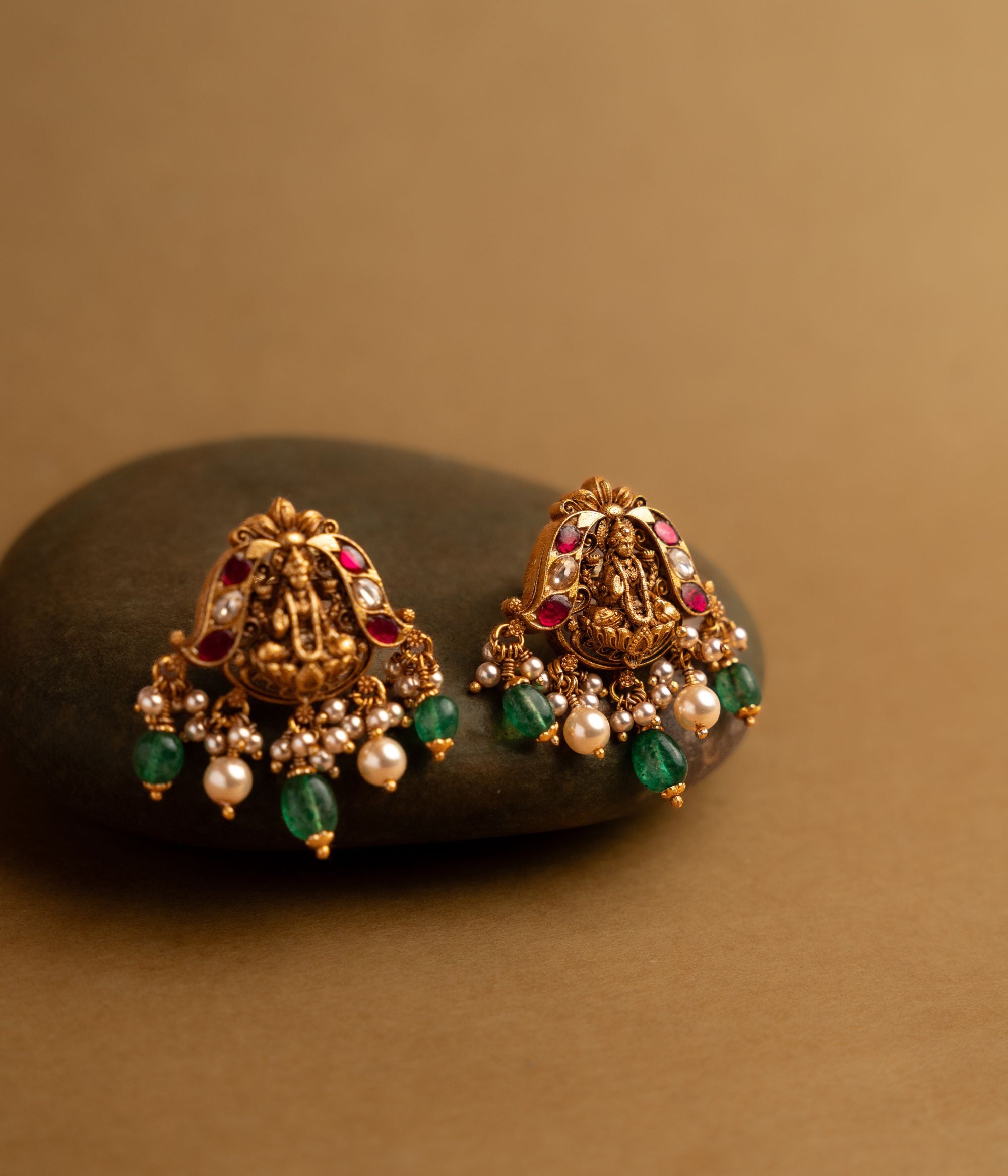 Handcrafted-silver-jewellery-earrings-Chennai.jpg