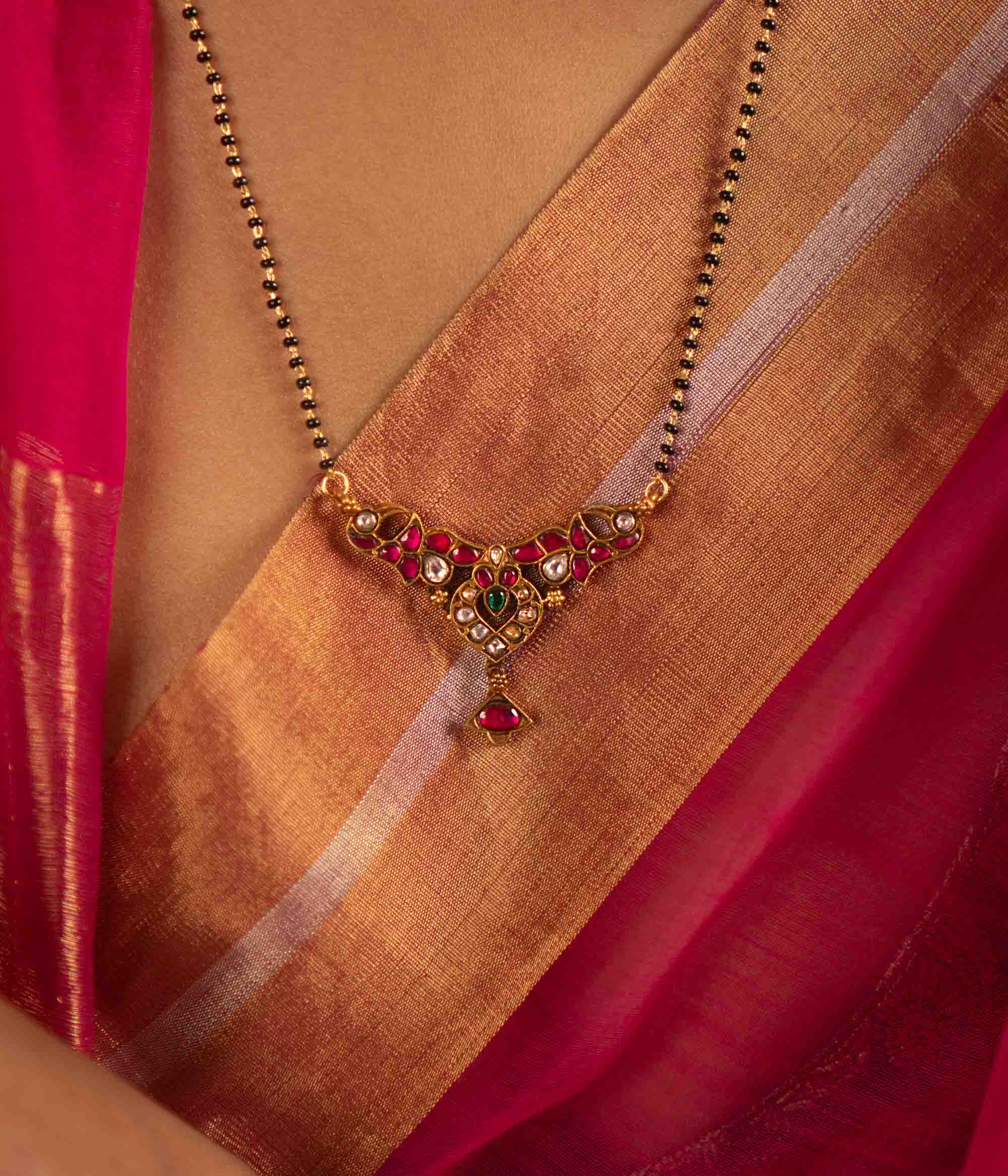 Bhoomi silver mangalsutra with kundan stones and black beads