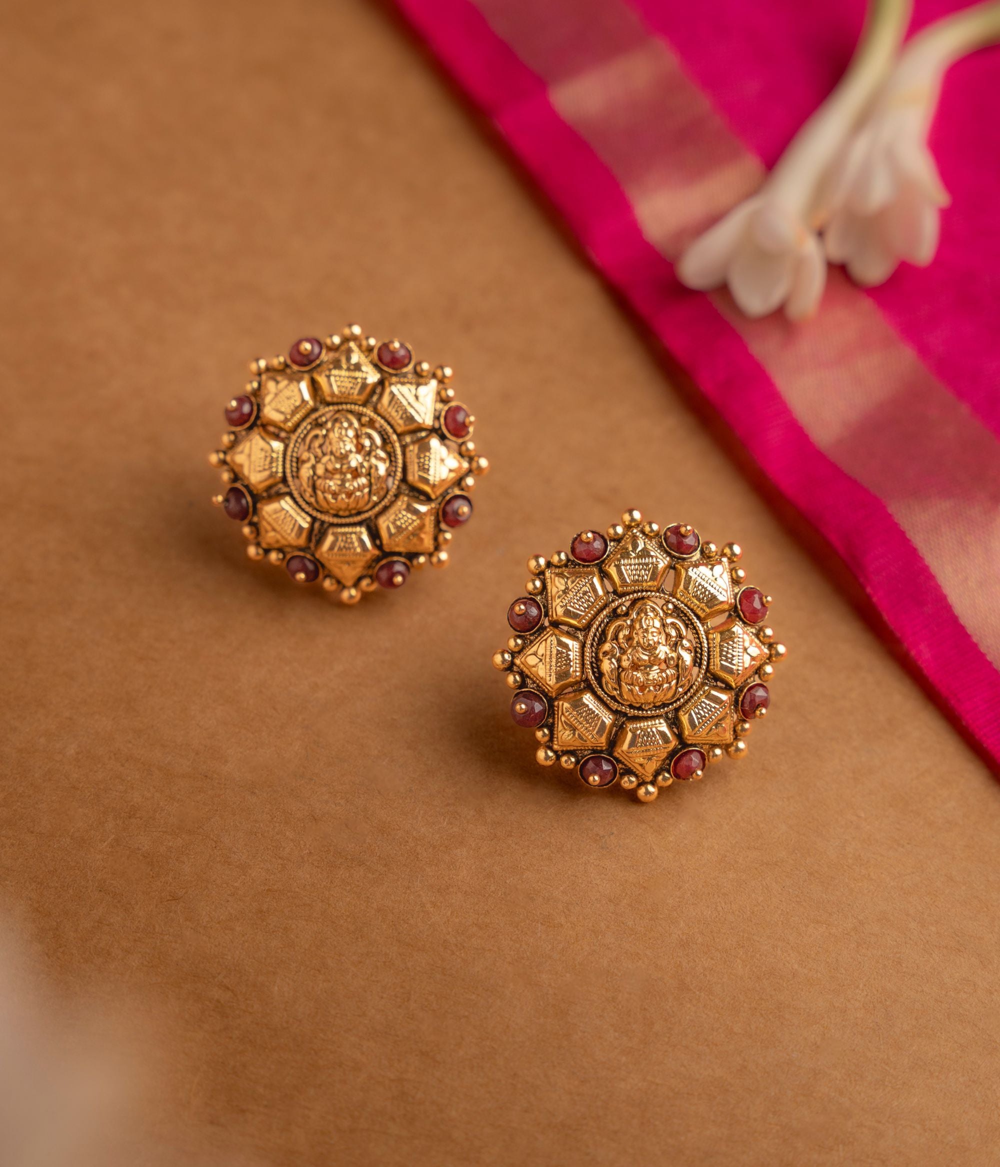 Luxury-silver-jewellery-earrings-Chennai.jpg