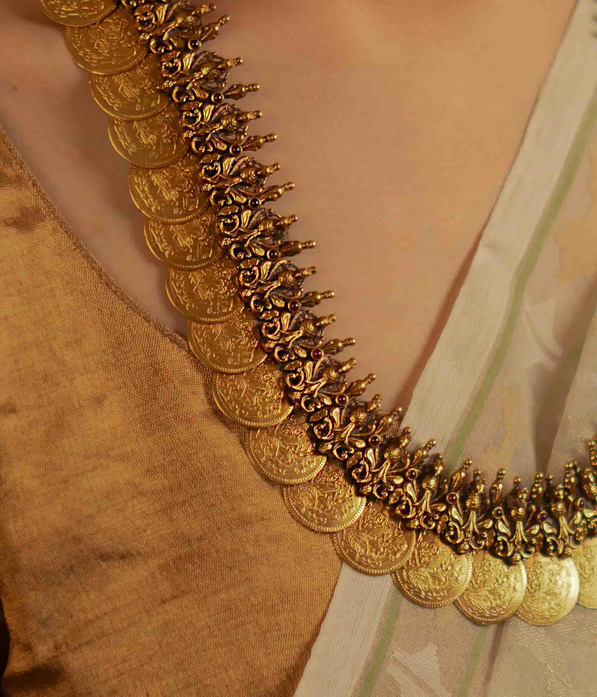 DivasMantra Chanchal Kasumala Necklace for Women Chennai