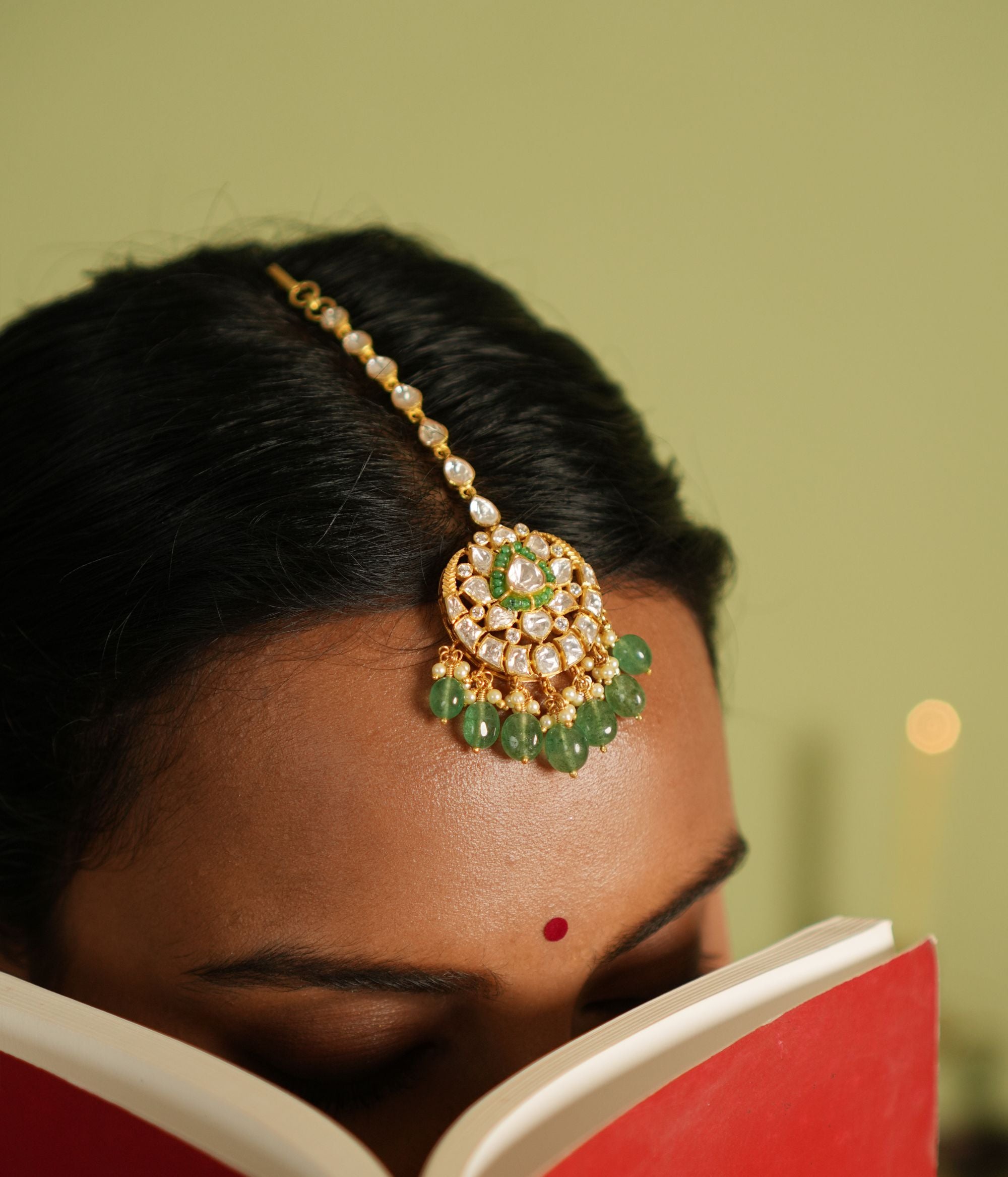 Daarana Maangtika in 92.5 Silver with Polki and Pearl Design