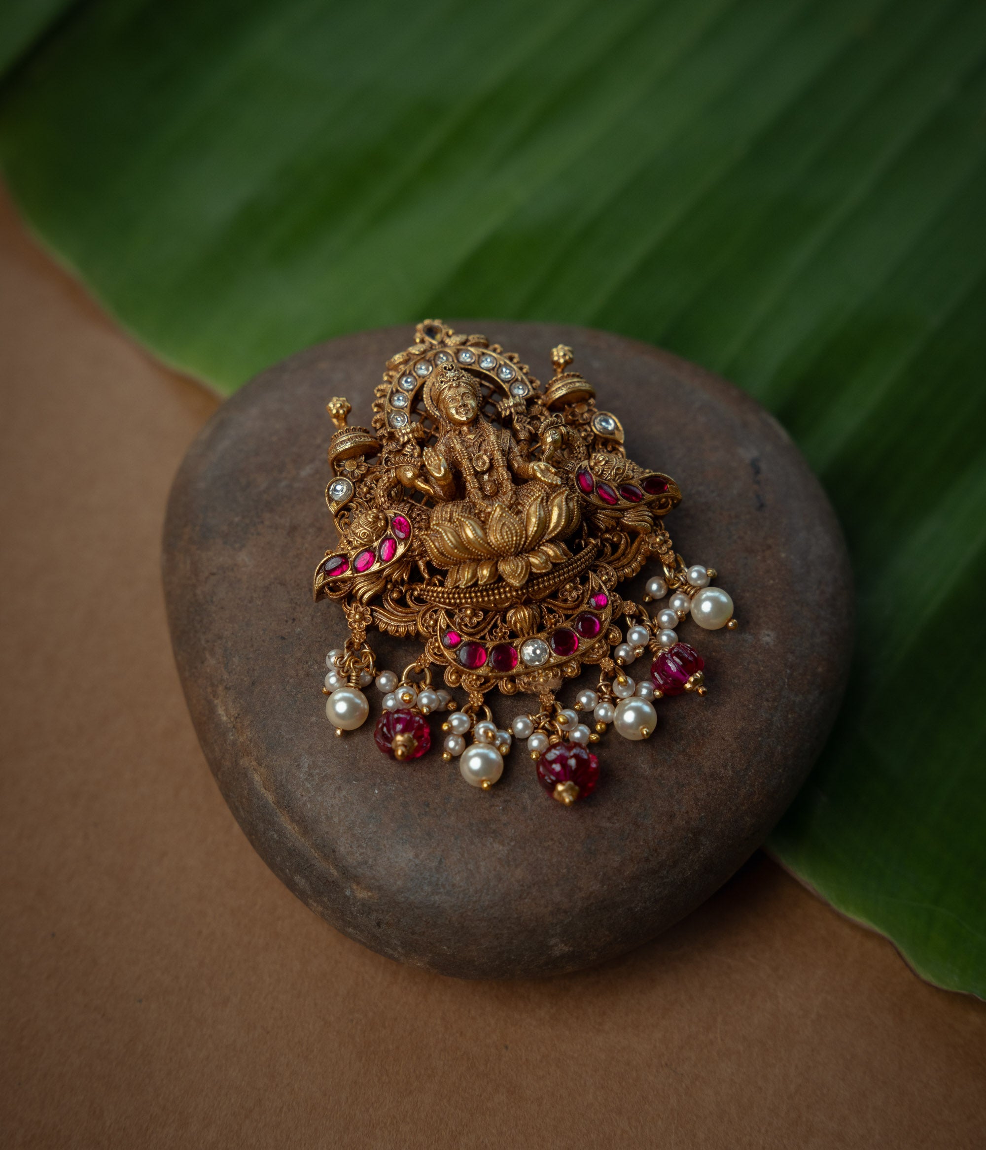 Pendant Pendant with Red Kundan Stone, White Kundan Stone, Red Beads and Pearl., themed around Peacock.