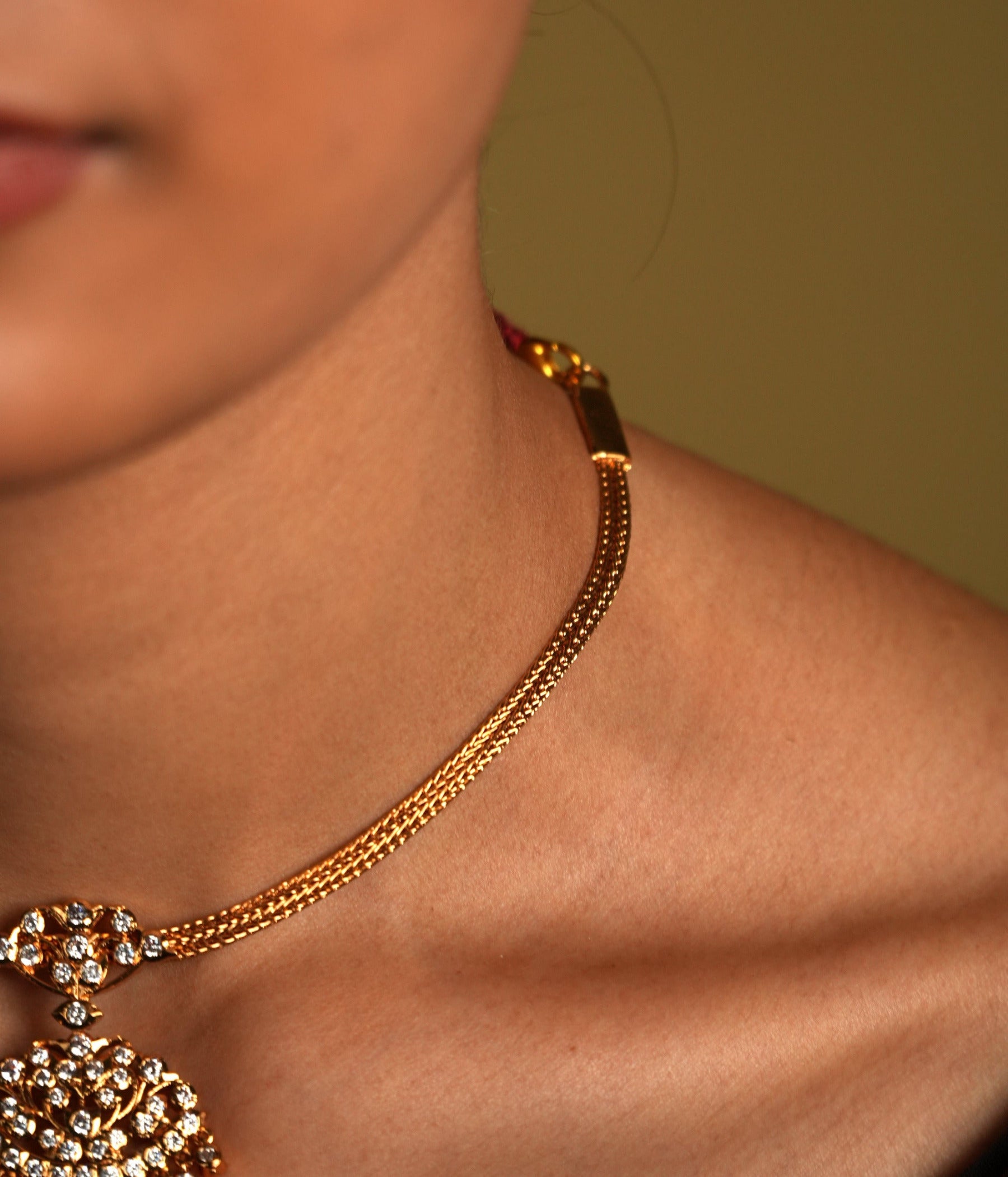 Temple style silver choker for weddings and festivals
