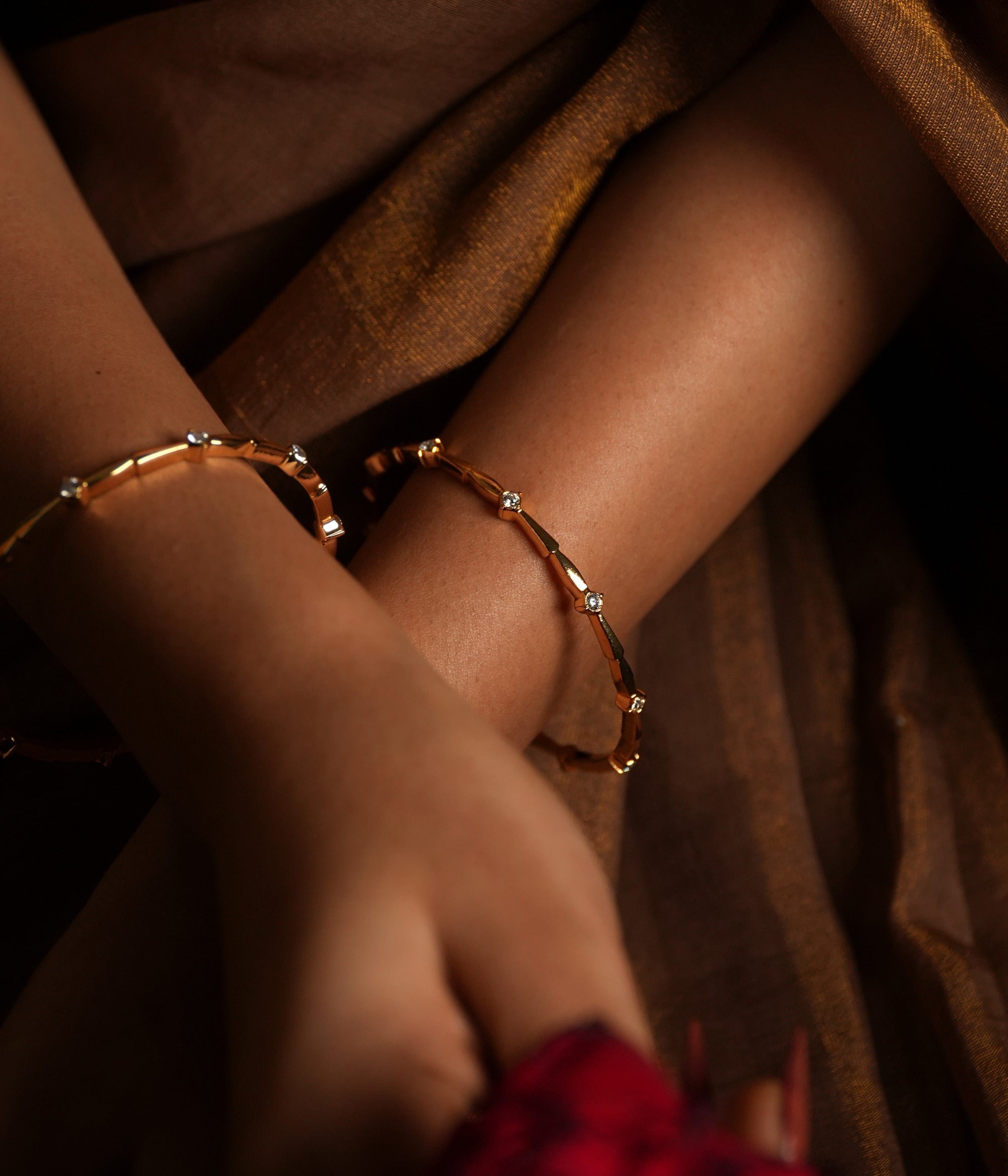 Close-up of Swarovski Insert Bangle in 92.5 Sterling Silver