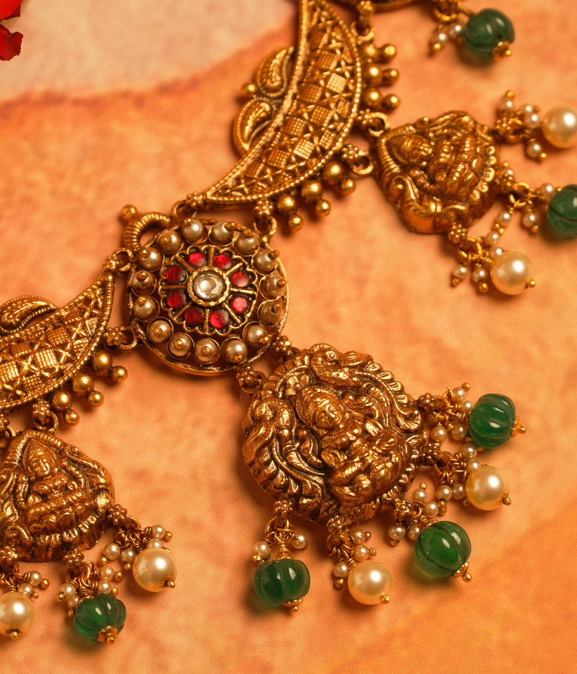 Traditional-silver-jewellery-necklace-Chennai.jpg