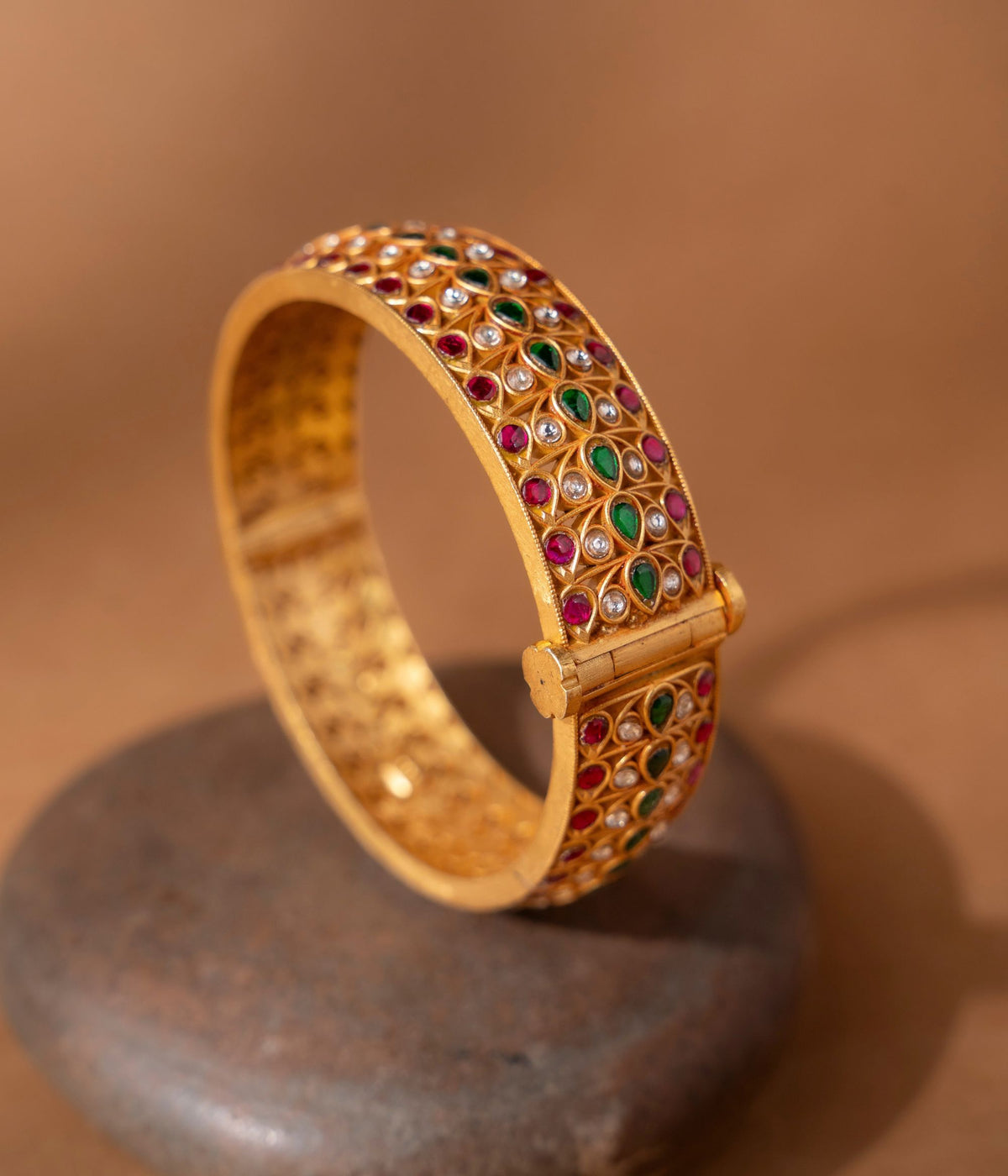 Luxury-silver-jewellery-bangles-Chennai.jpg