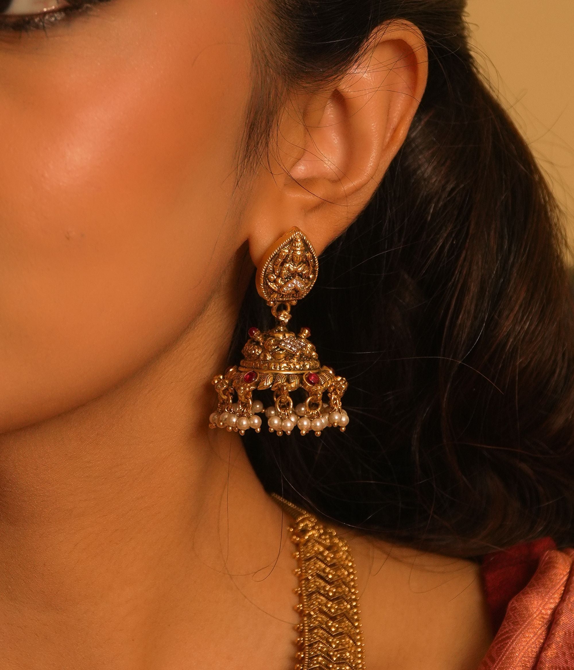 Luxury-silver-jewellery-earrings-Chennai.jpg
