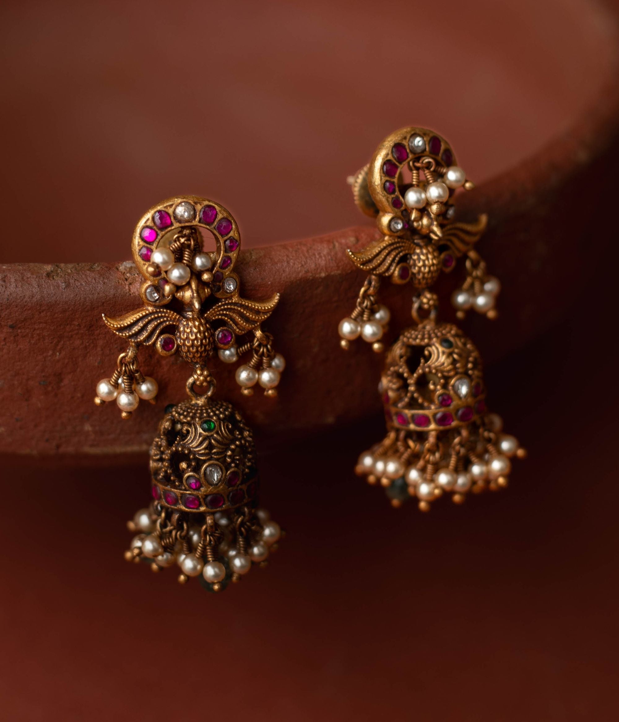 Handcrafted temple earrings in 925 silver