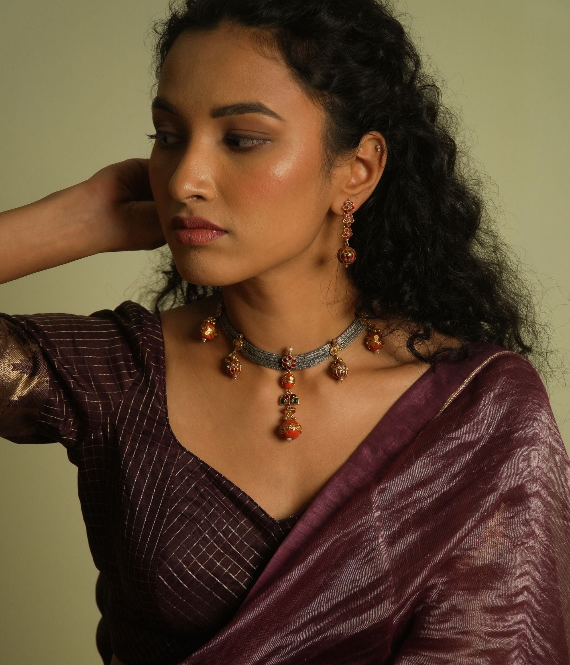 Handcrafted-silver-jewellery-necklace-Chennai.jpg
