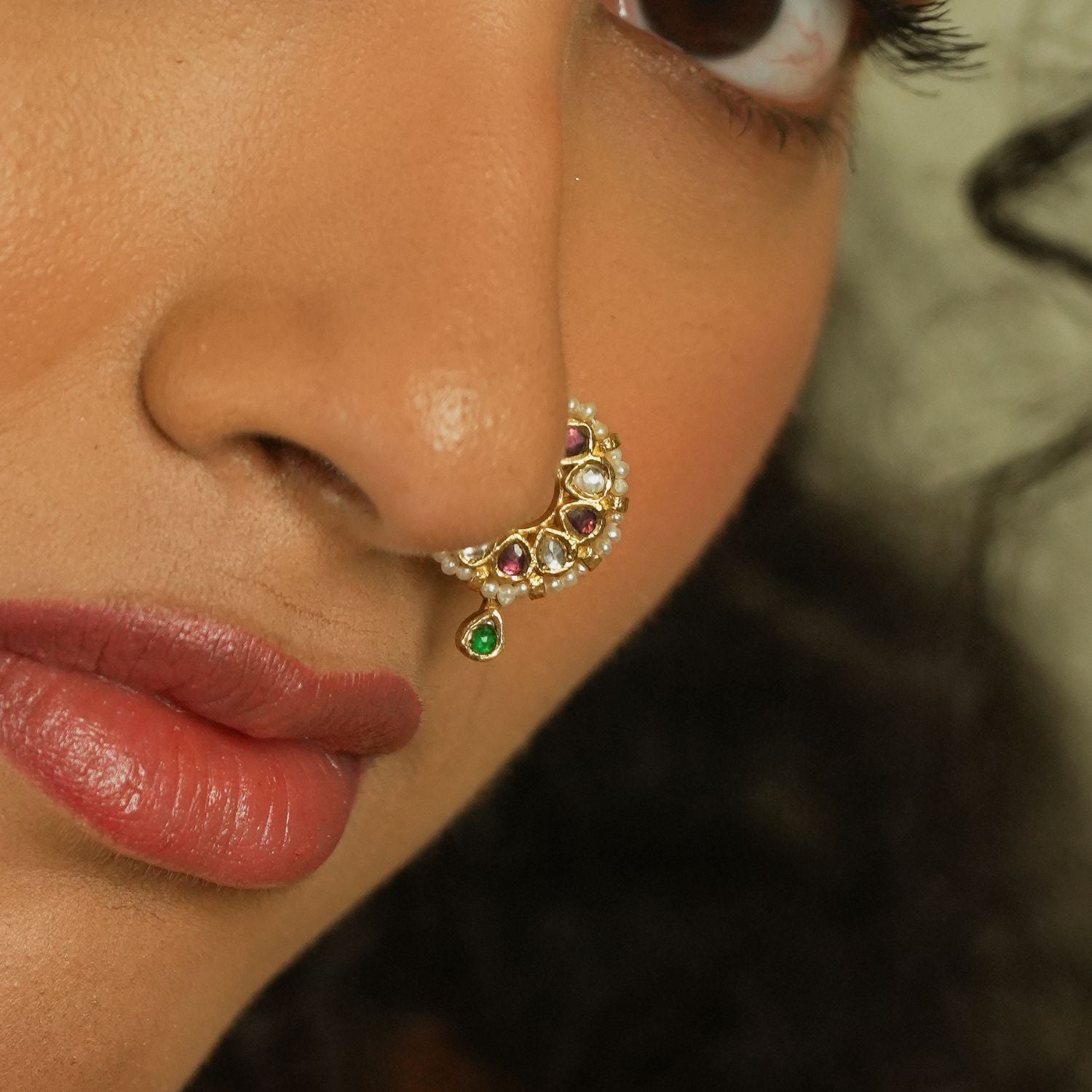 Traditional-silver-jewellery-nose ring-Chennai.jpg
