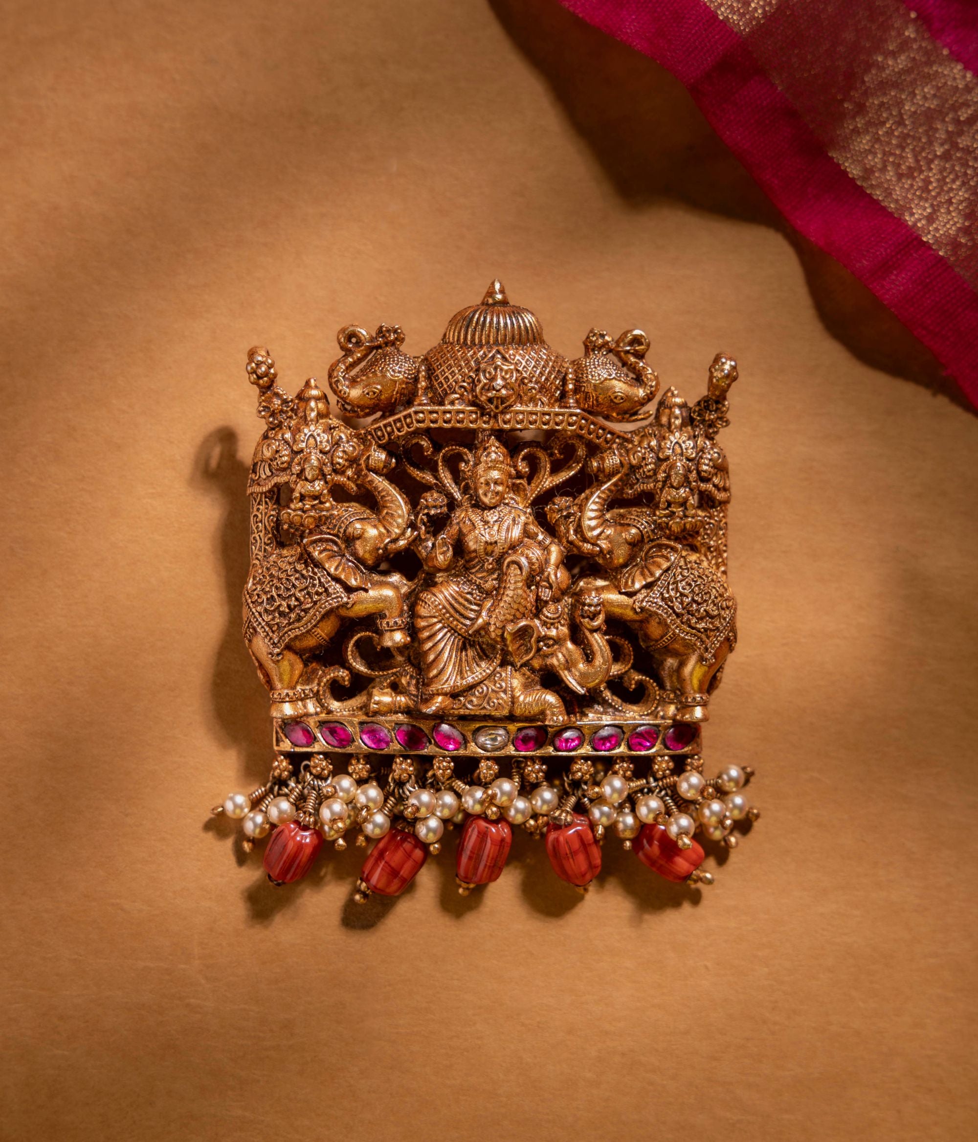 Luxury-silver-jewellery-pendant-Chennai.jpg