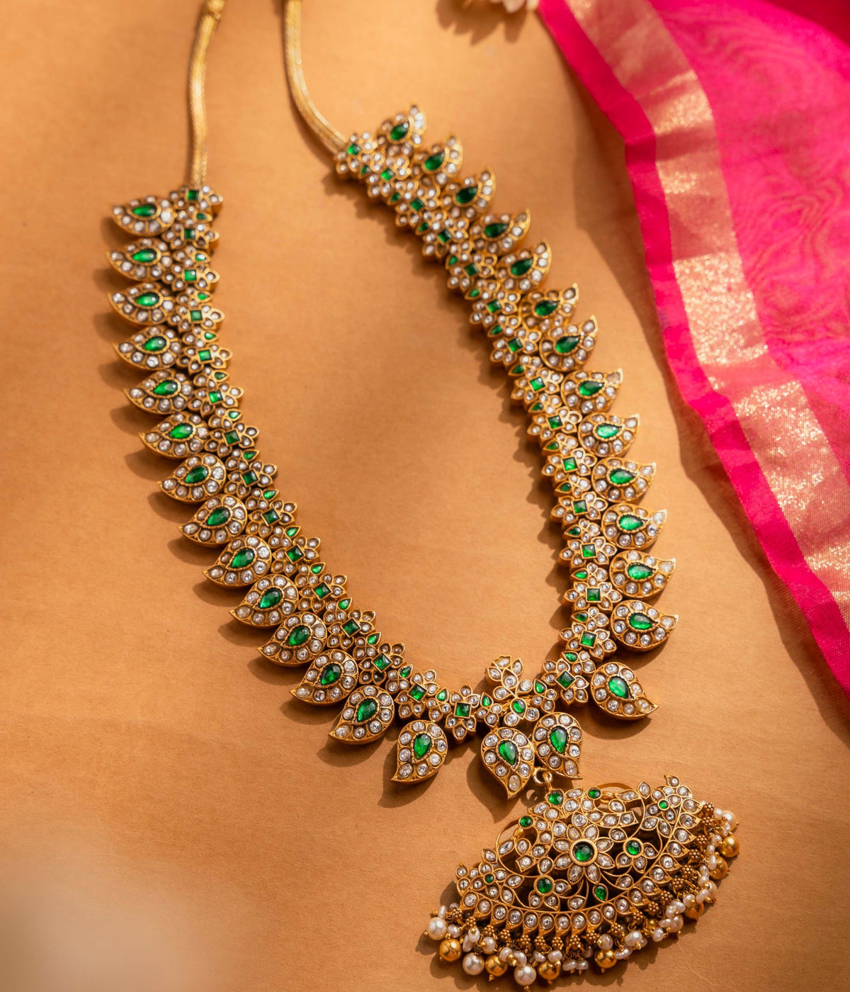 Handcrafted-silver-jewellery-necklace-Chennai.jpg