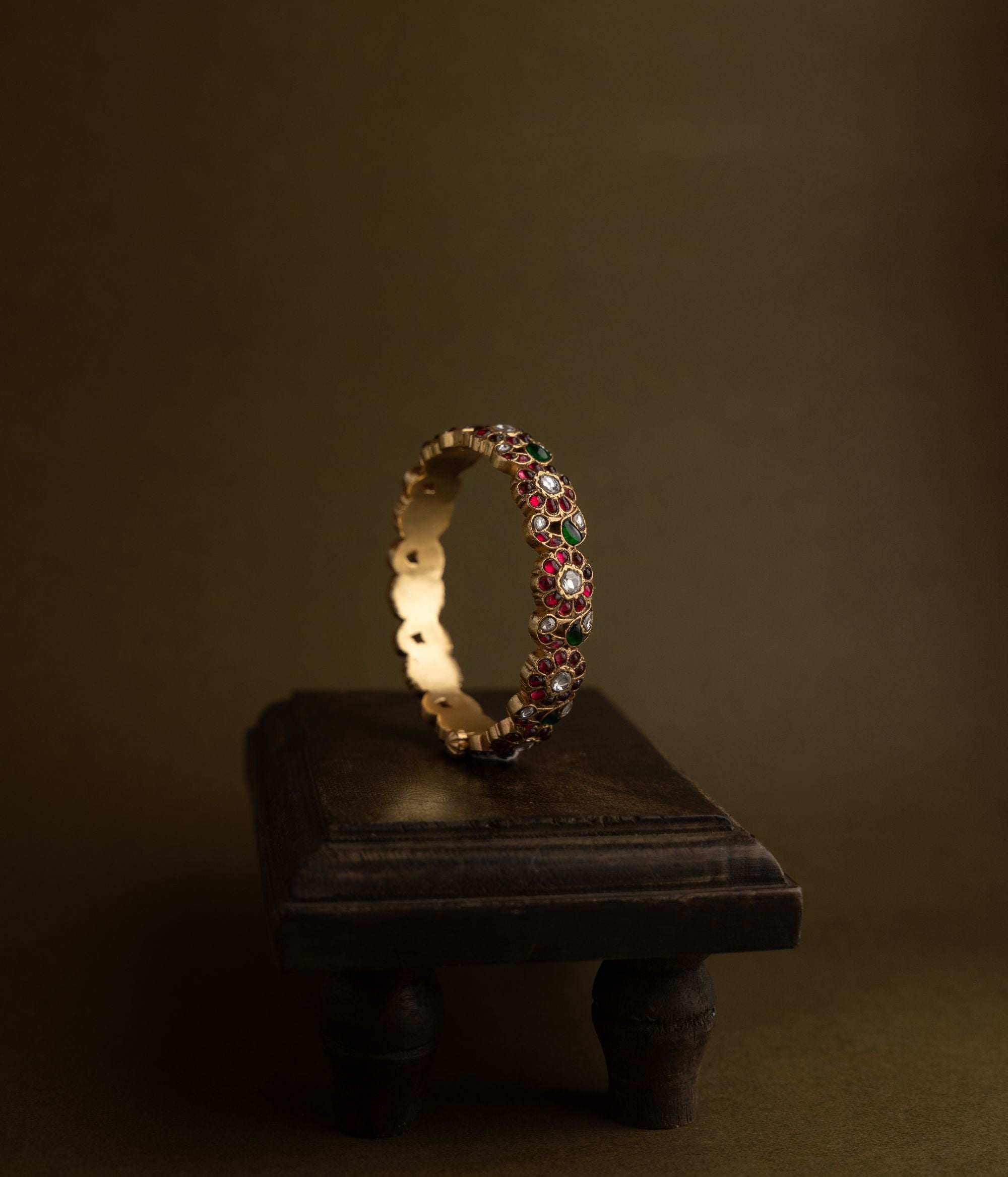 Unique-silver-jewellery-kada-Chennai.jpg