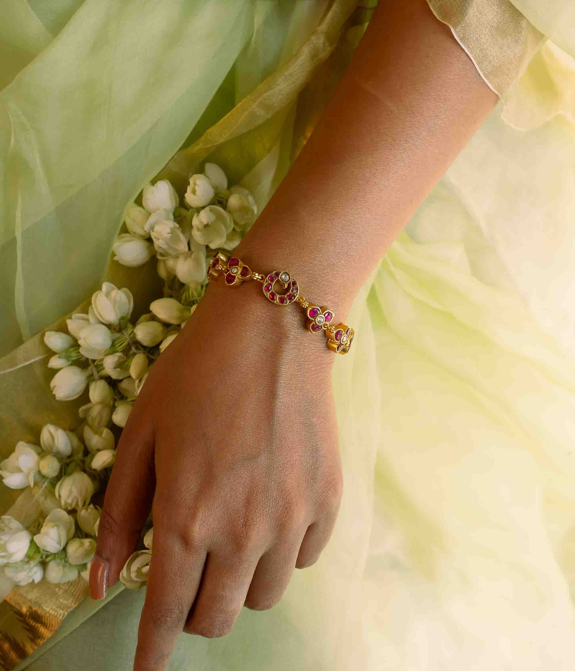 Giza Bracelet red and white Kundan stones 92.5 silver Chennai