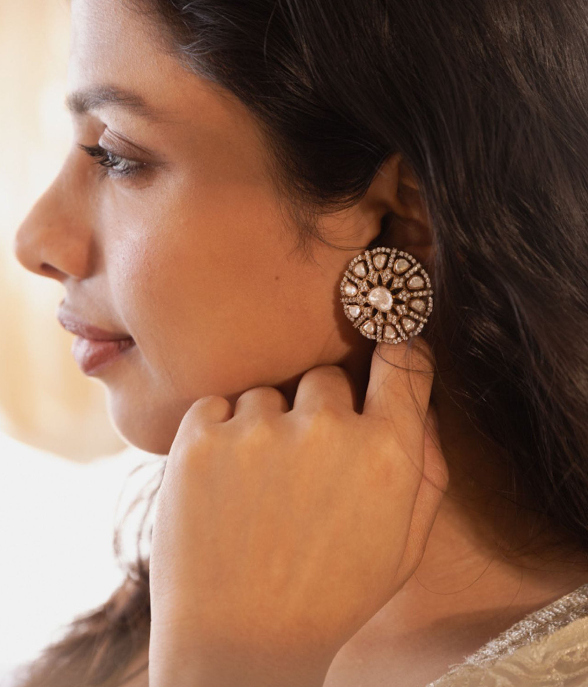 Grace Queen'S Love Victorian Earrings