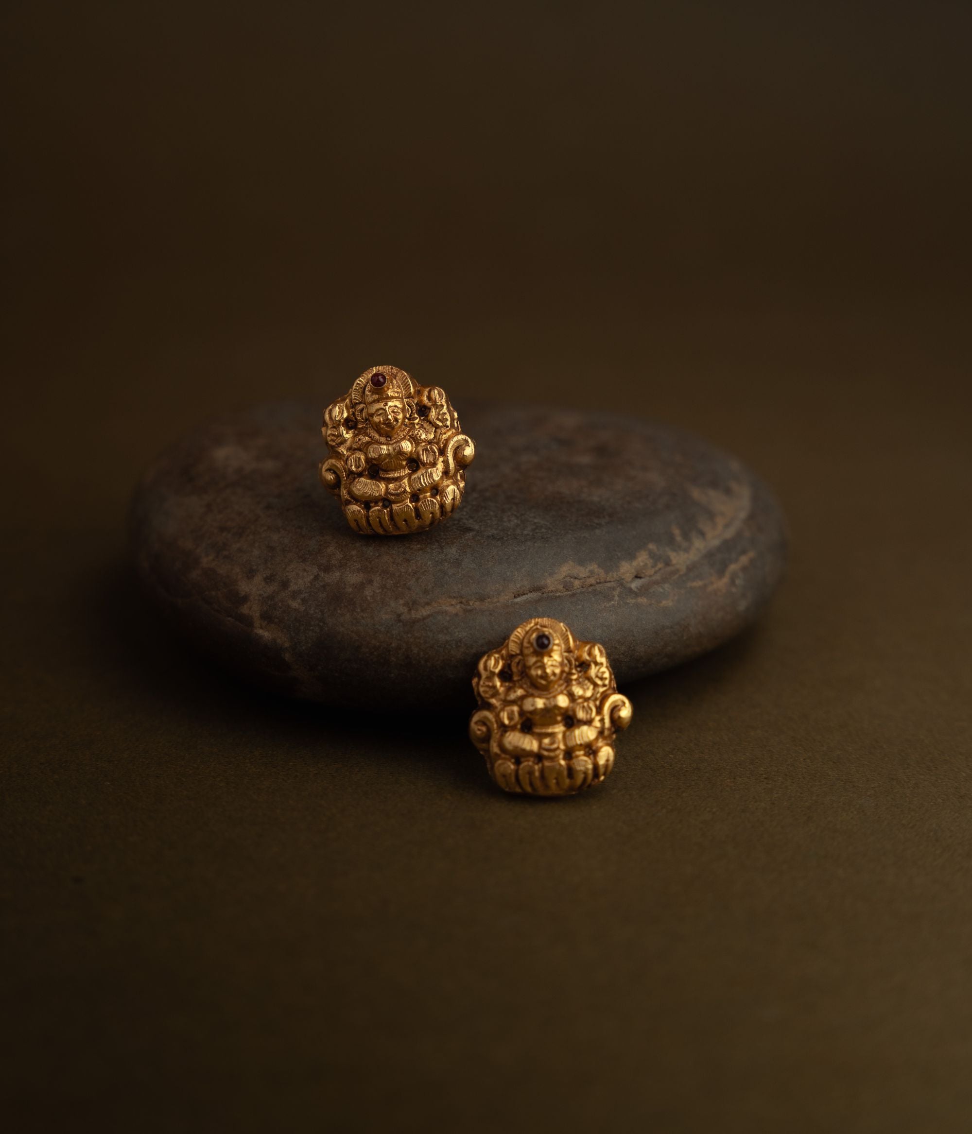 Exquisite-silver-jewellery-earrings-Chennai.jpg