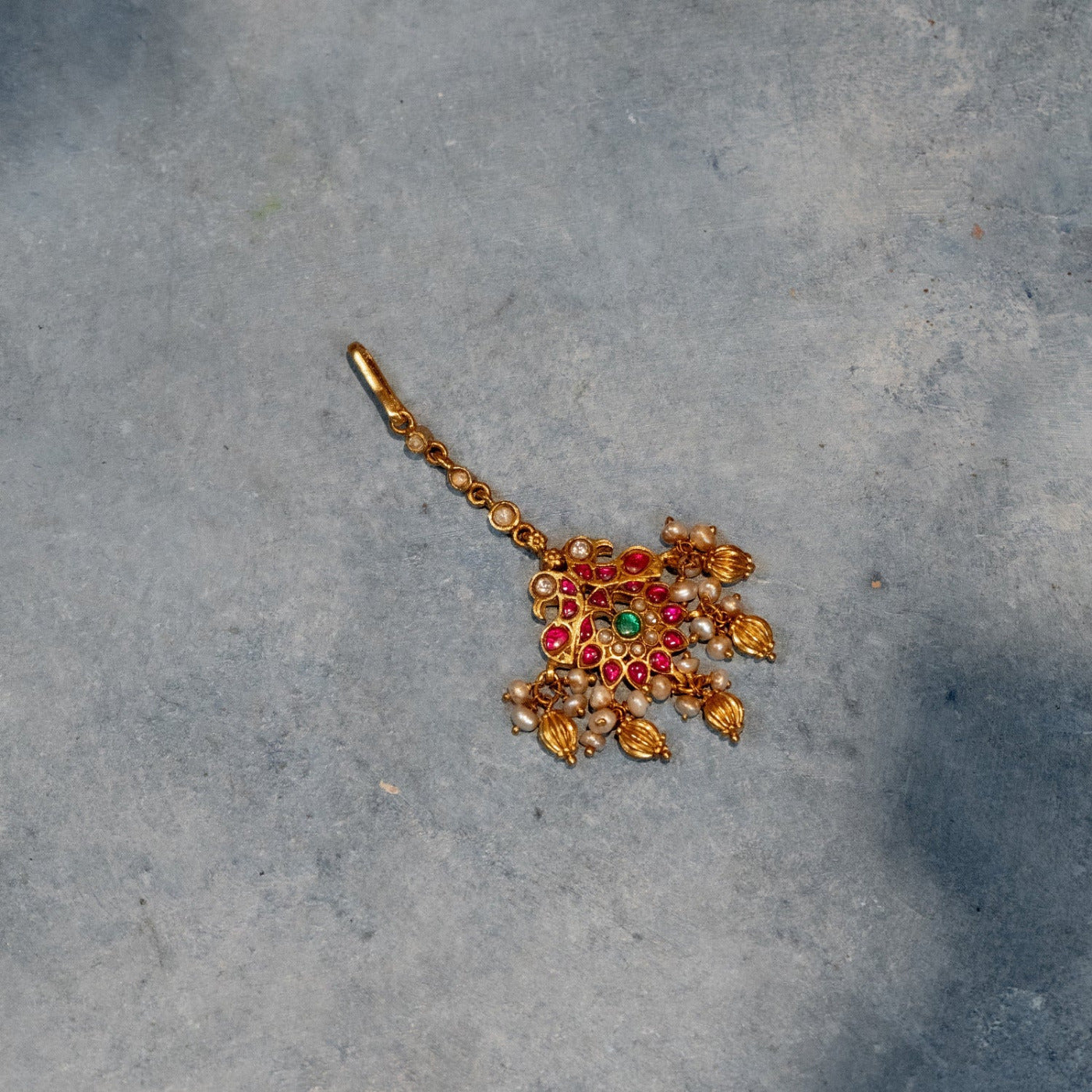 Heya Kundan Tikka in 92.5 Silver with Gold Plating and Pearls