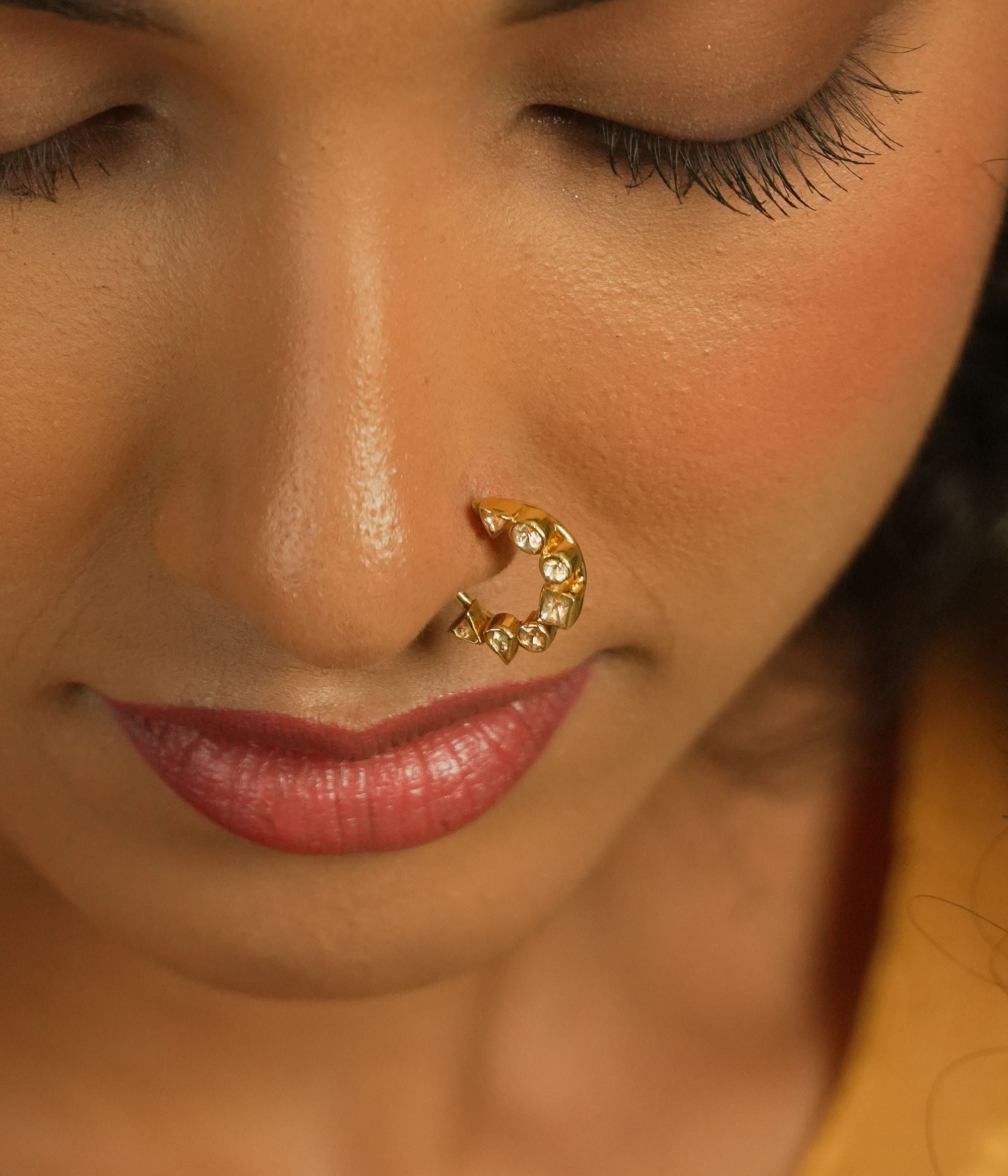 Luxury-silver-jewellery-nosering-Chennai.jpg