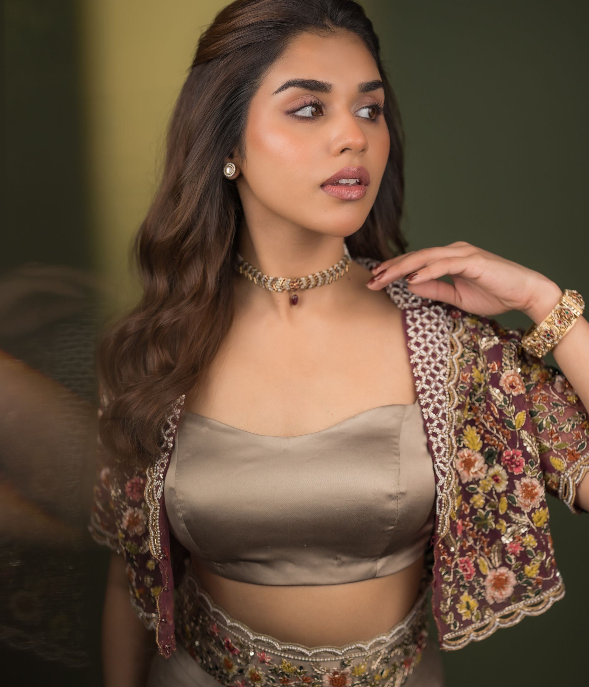 Traditional-silver-jewellery-choker-Chennai.jpg