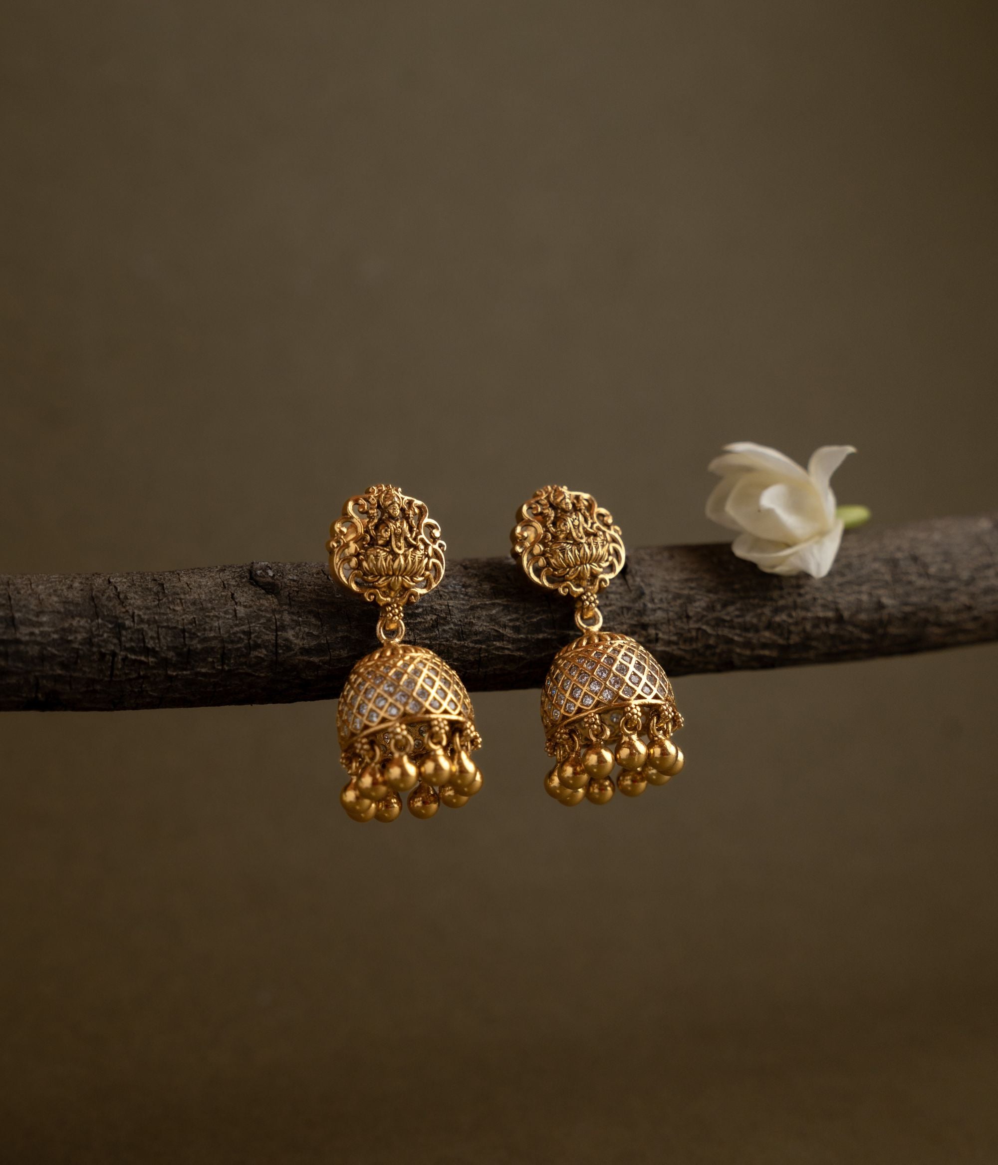 Handcrafted-silver-jewellery-earrings-Chennai.jpg