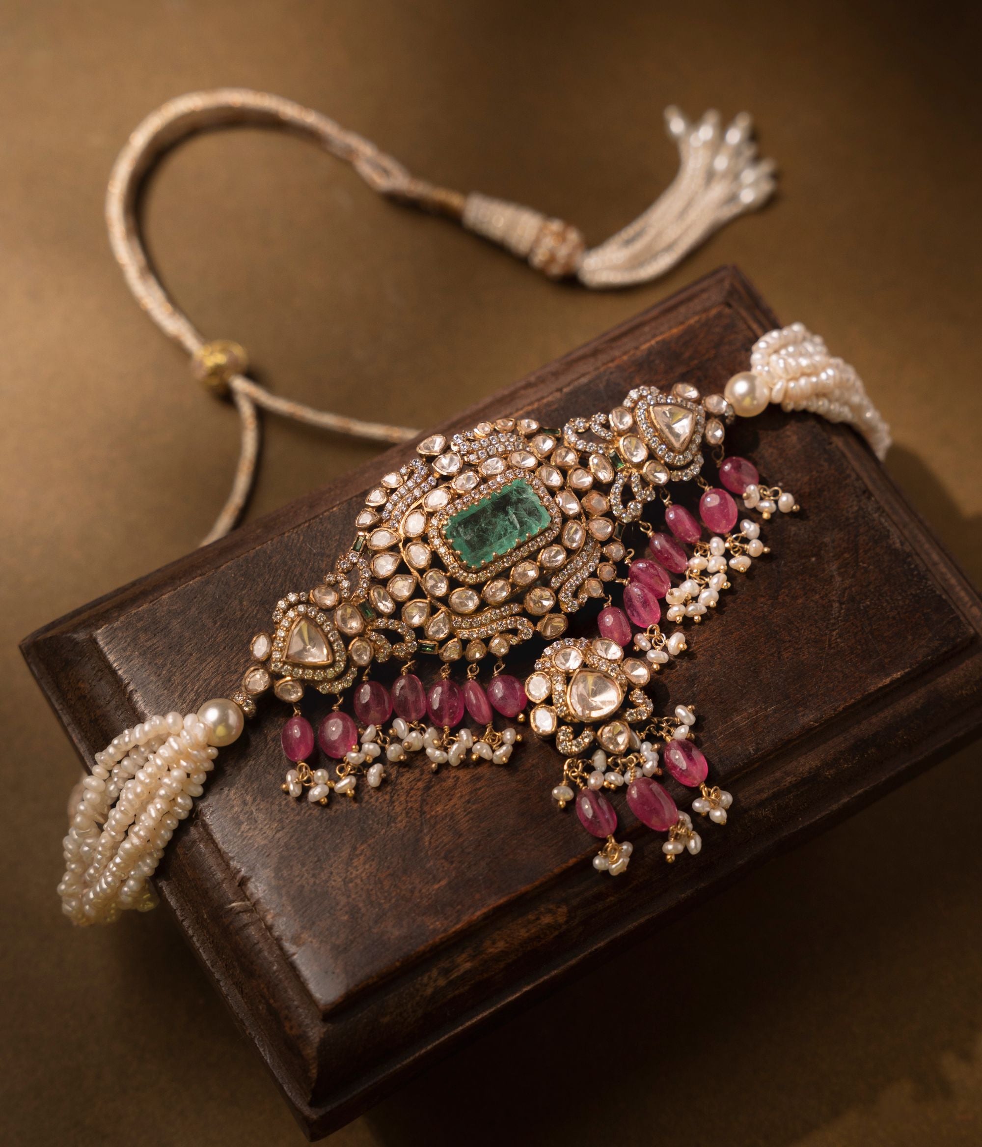 Luxury-silver-jewellery-choker-Chennai.jpg