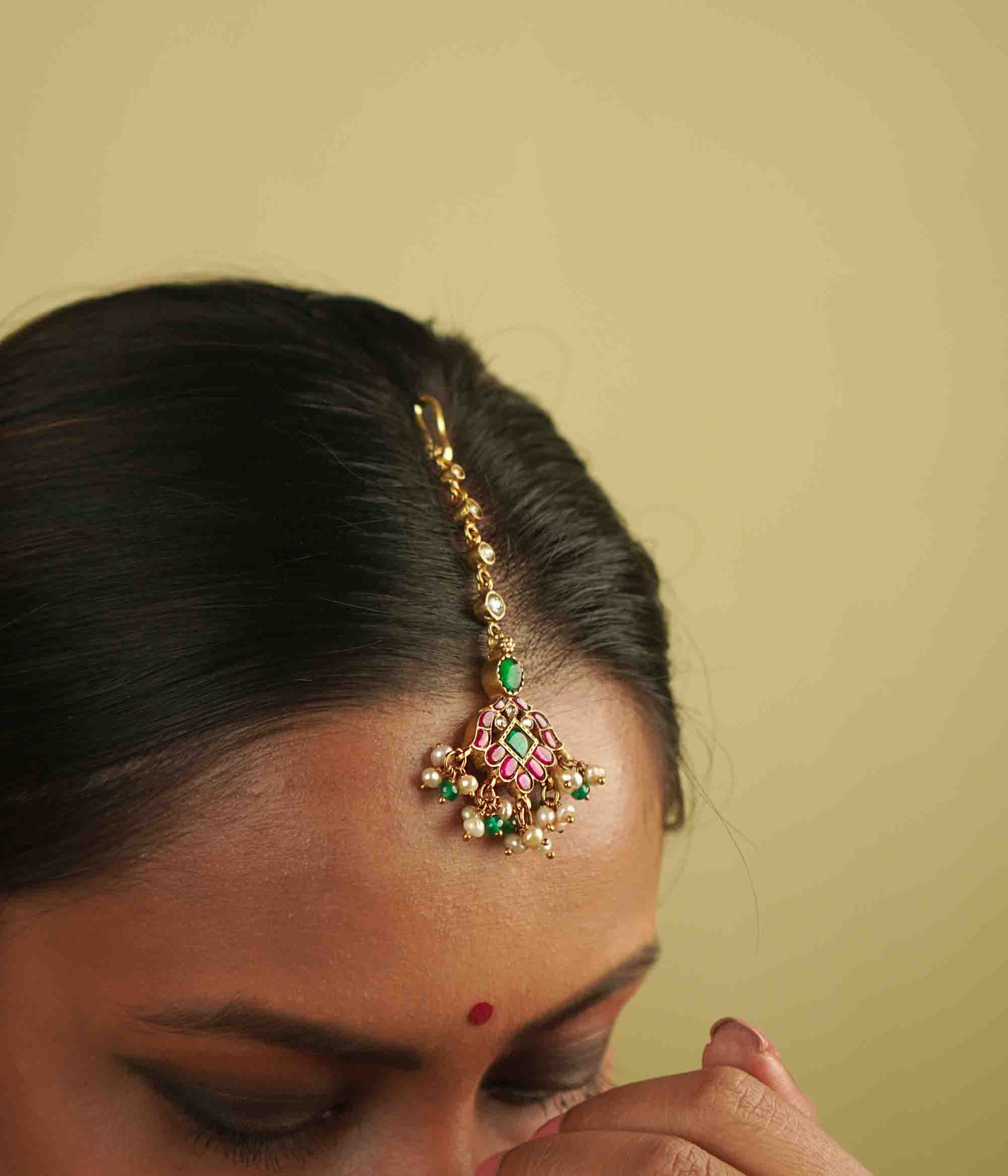 Handmade silver maangtika with Kundan stones and pearls