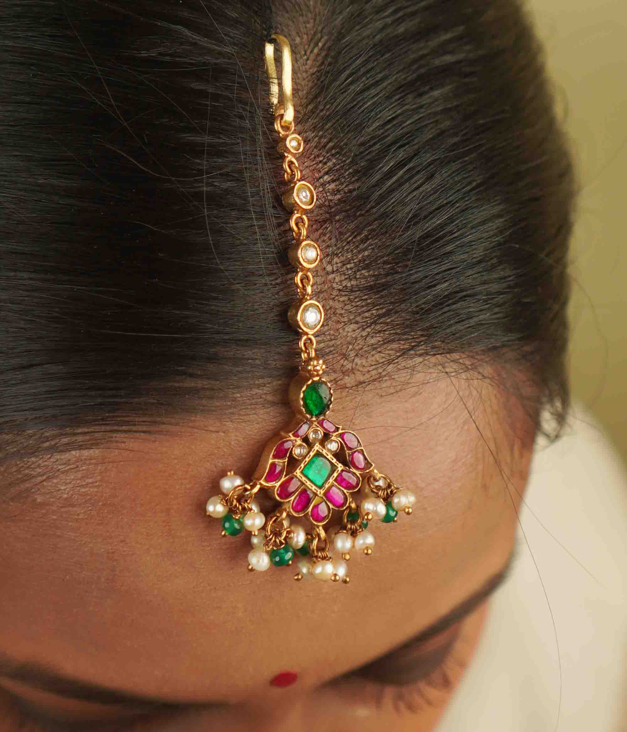 Elegant Jyotika Maangtika in silver with Kundan stones and pearls