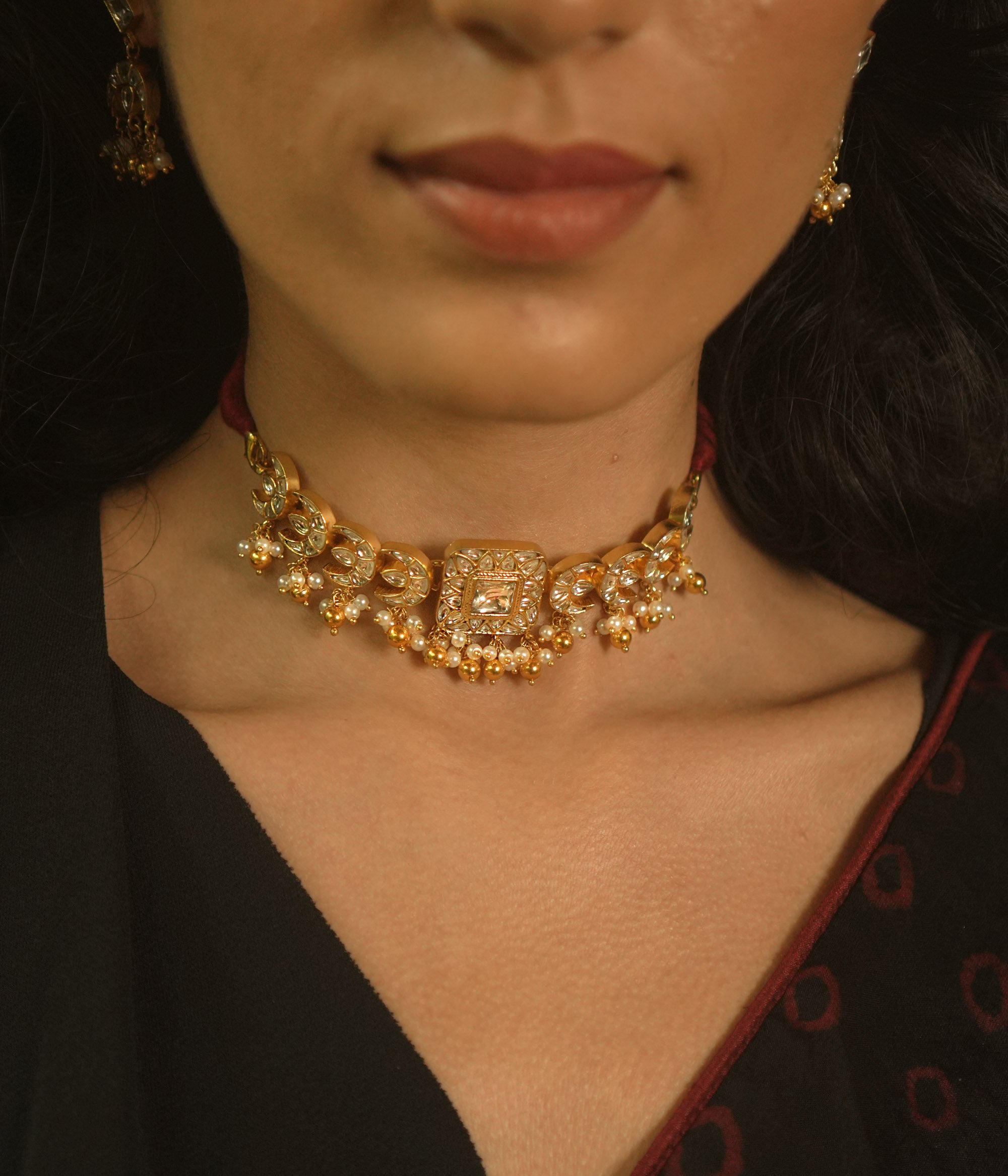 Jeanne Choker - fantasy jewelry with elegance and charm, perfect for royal and magical moments.