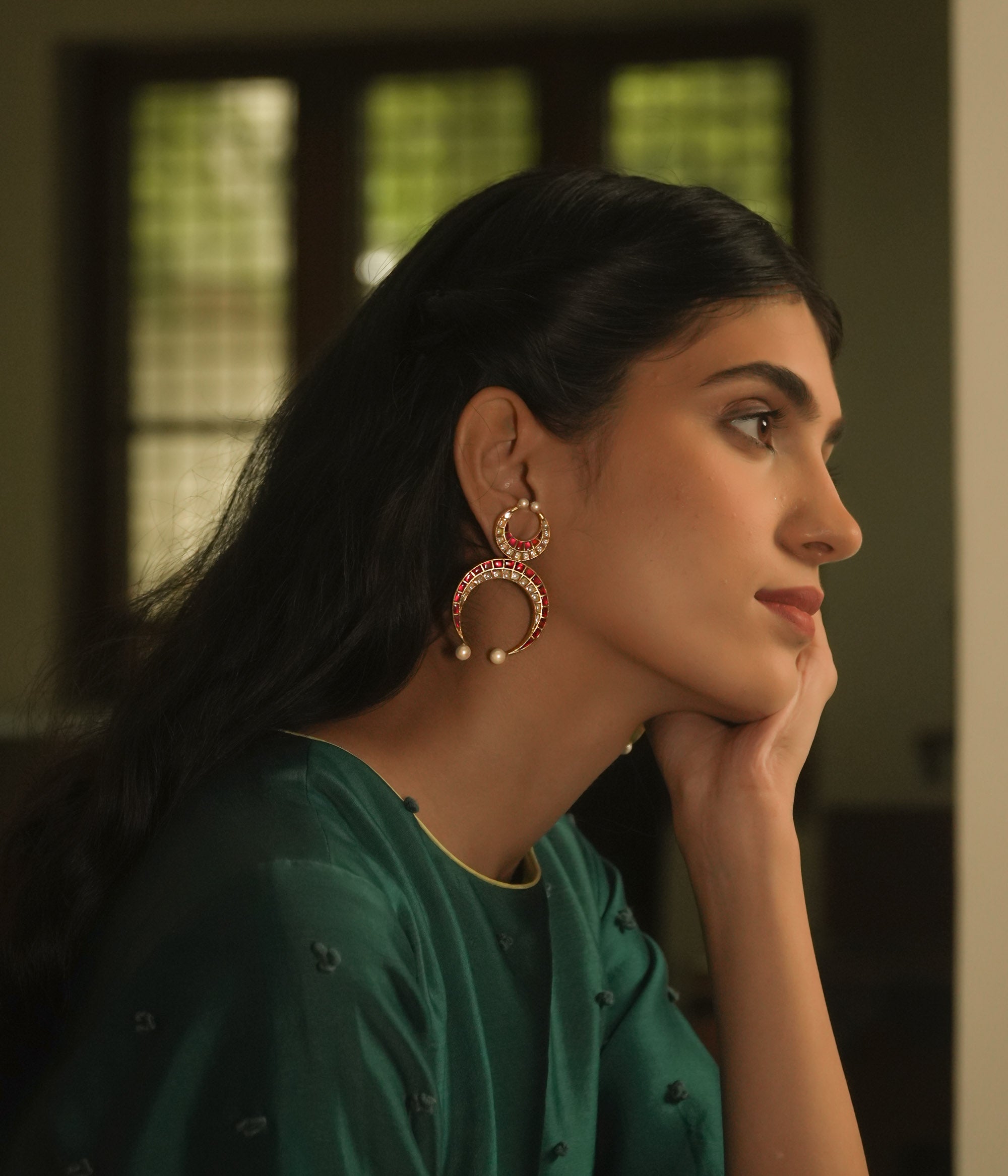 Dina Earrings (Red) - fantasy jewelry with elegance and charm, perfect for royal and magical moments.