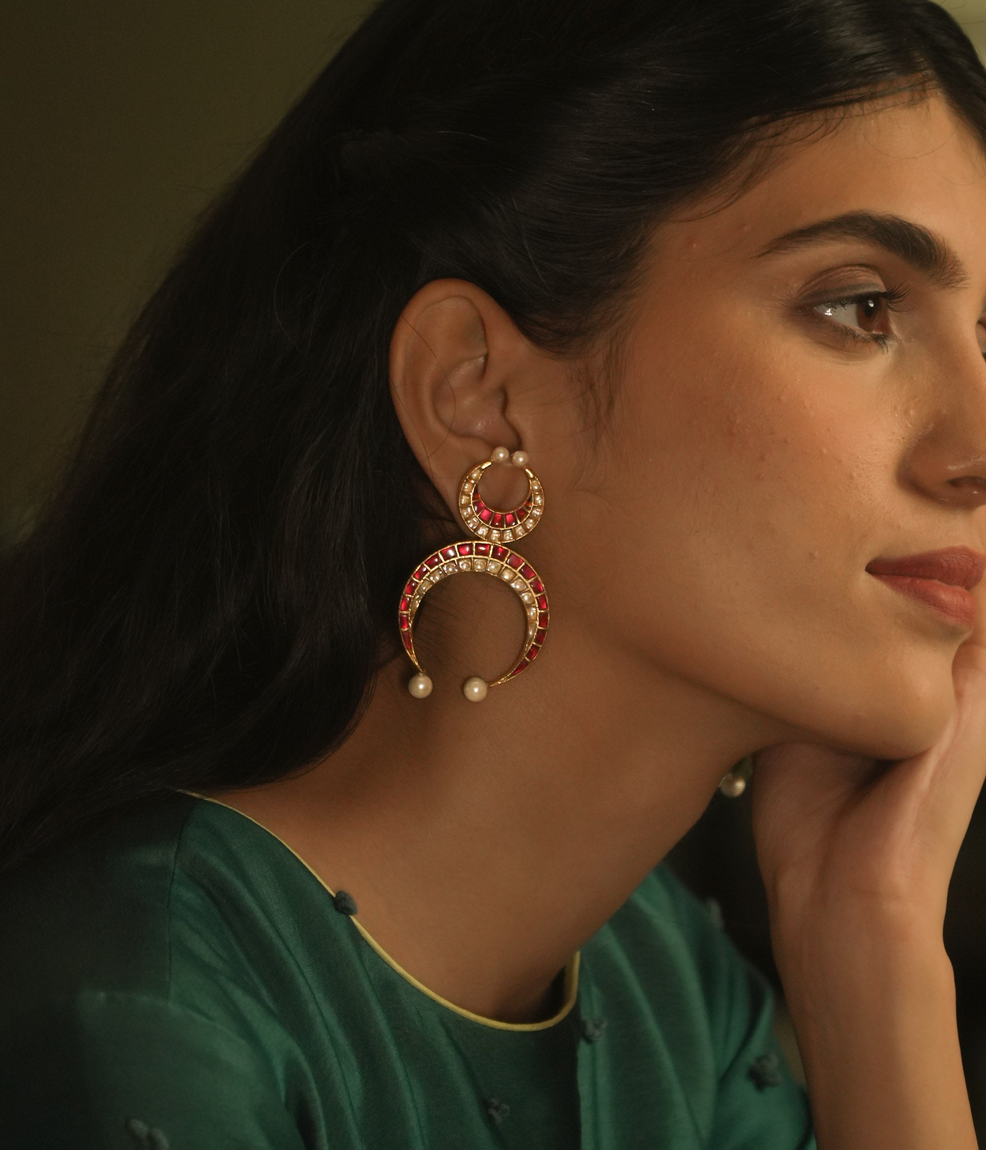 Dina Earrings (Red) - fantasy jewelry with elegance and charm, perfect for royal and magical moments.