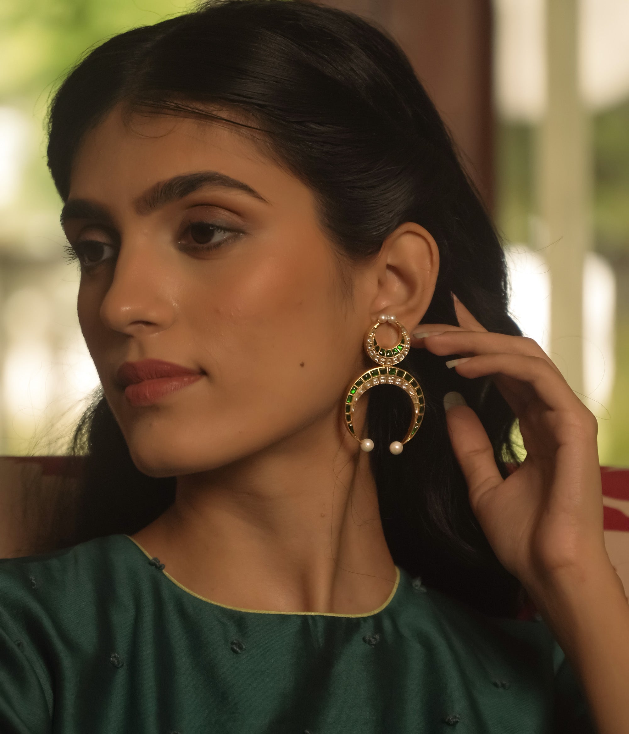 Dina Earrings (Green) - fantasy jewelry with elegance and charm, perfect for royal and magical moments.