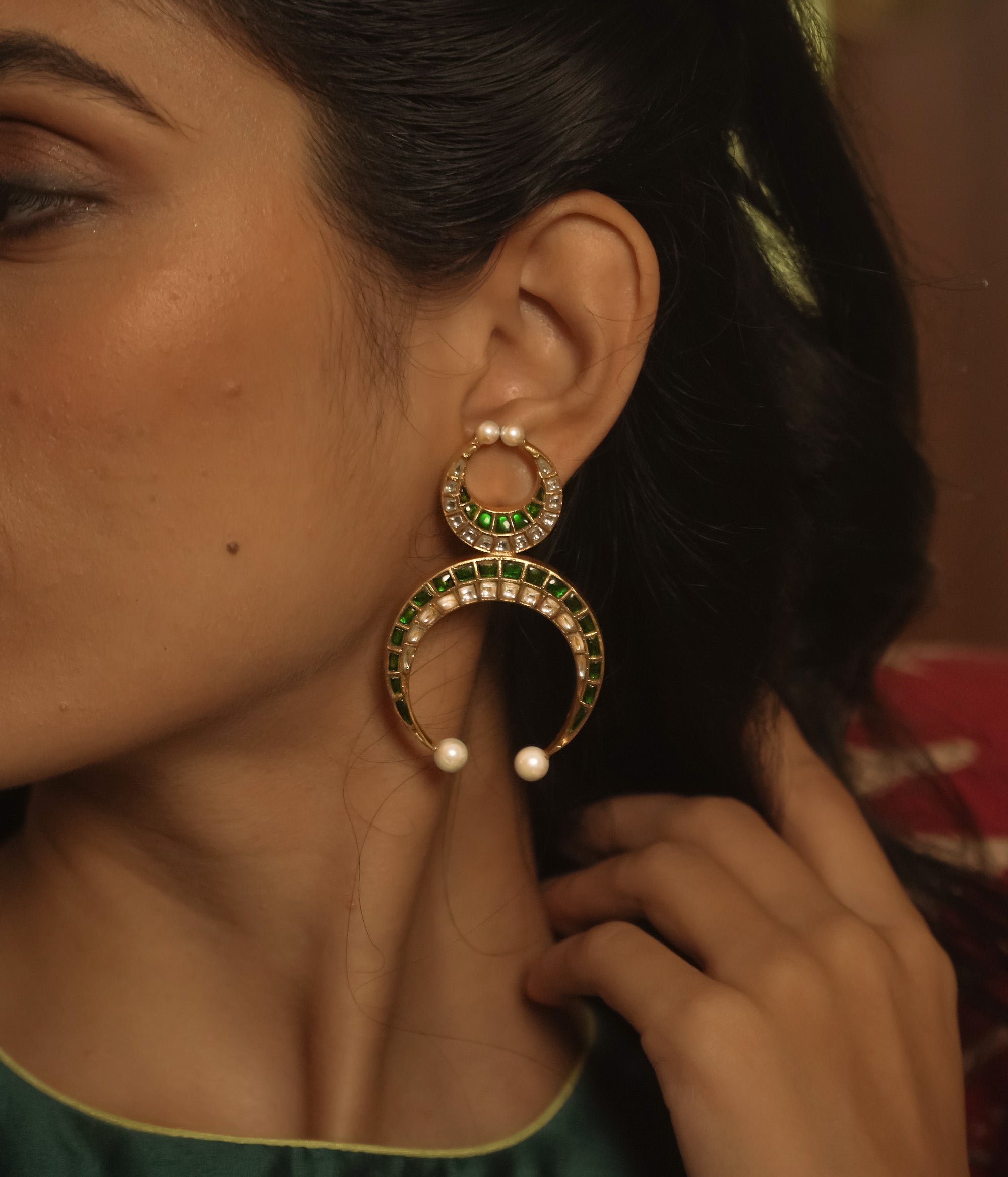 Dina Earrings (Green) - fantasy jewelry with elegance and charm, perfect for royal and magical moments.